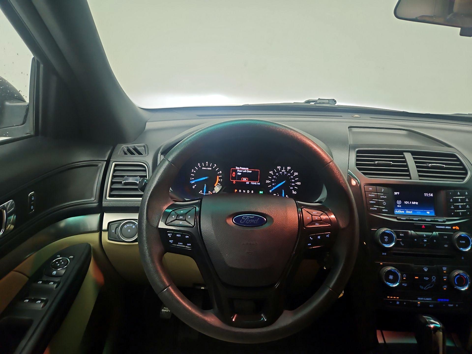 Thumbnail: 2017 Ford Explorer - 10
