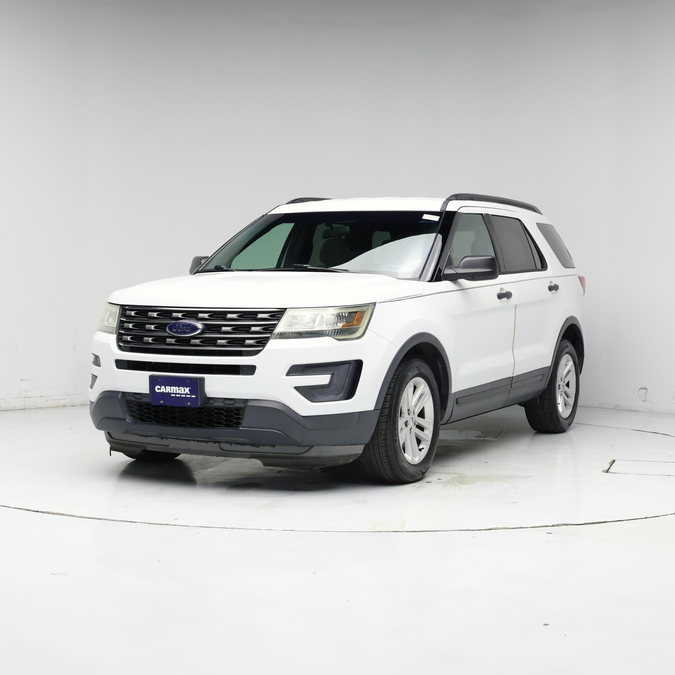 Thumbnail: 2017 Ford Explorer - 4
