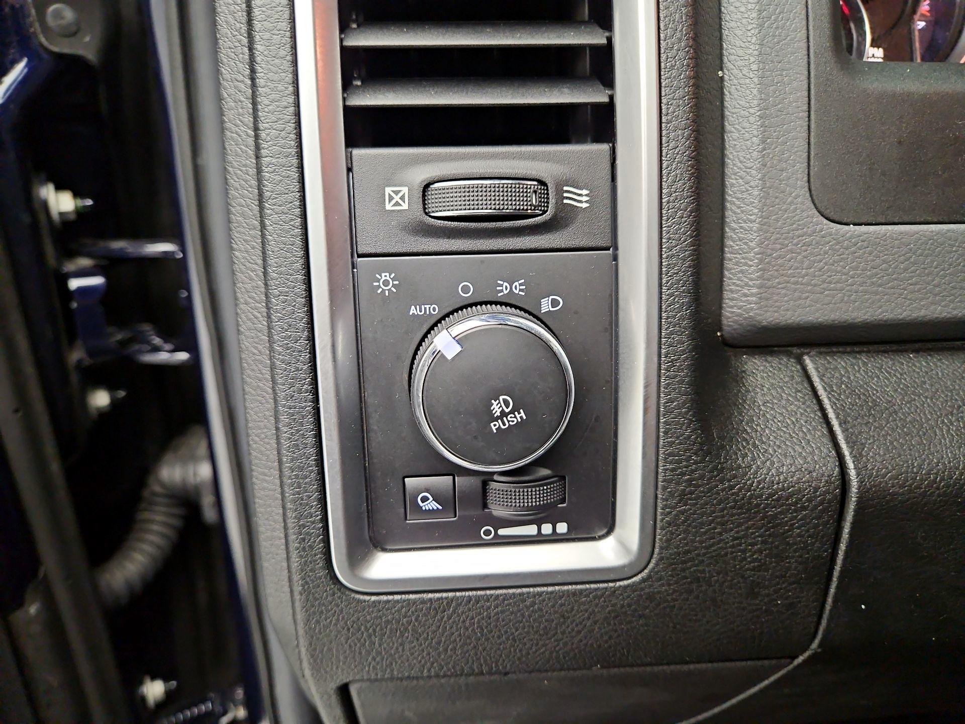 Thumbnail: 2016 RAM 1500 - 13