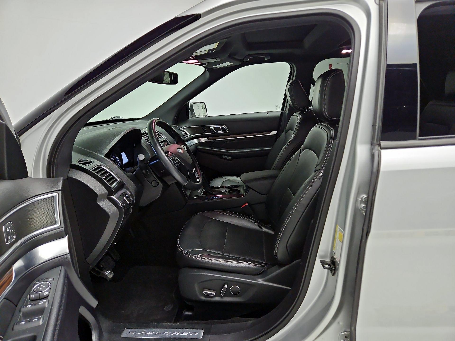 Thumbnail: 2018 Ford Explorer - 11