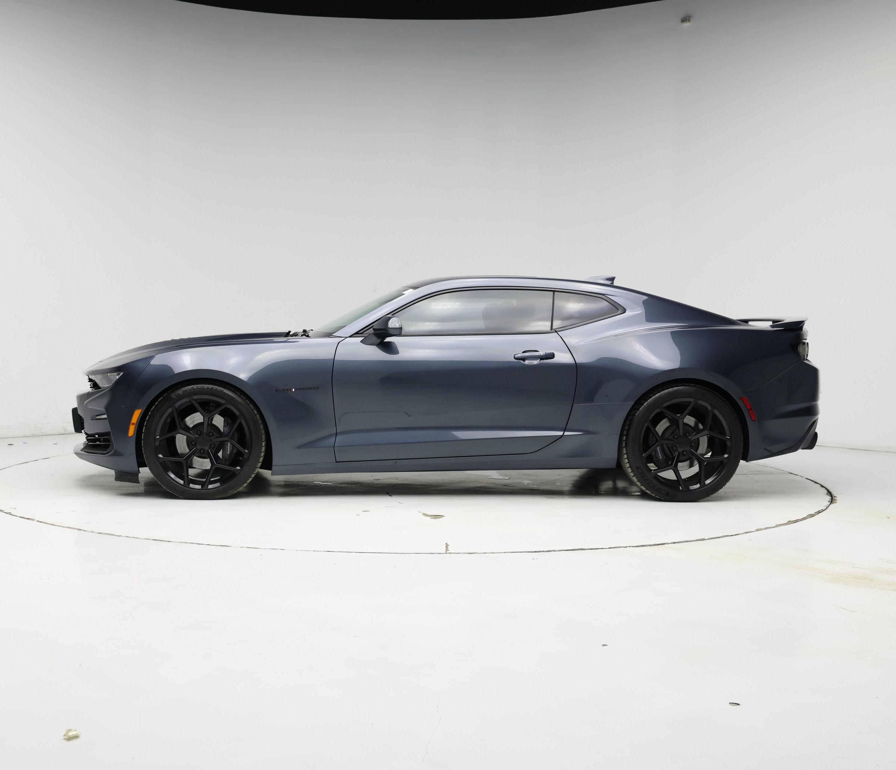 Thumbnail: 2019 Chevrolet Camaro - 3