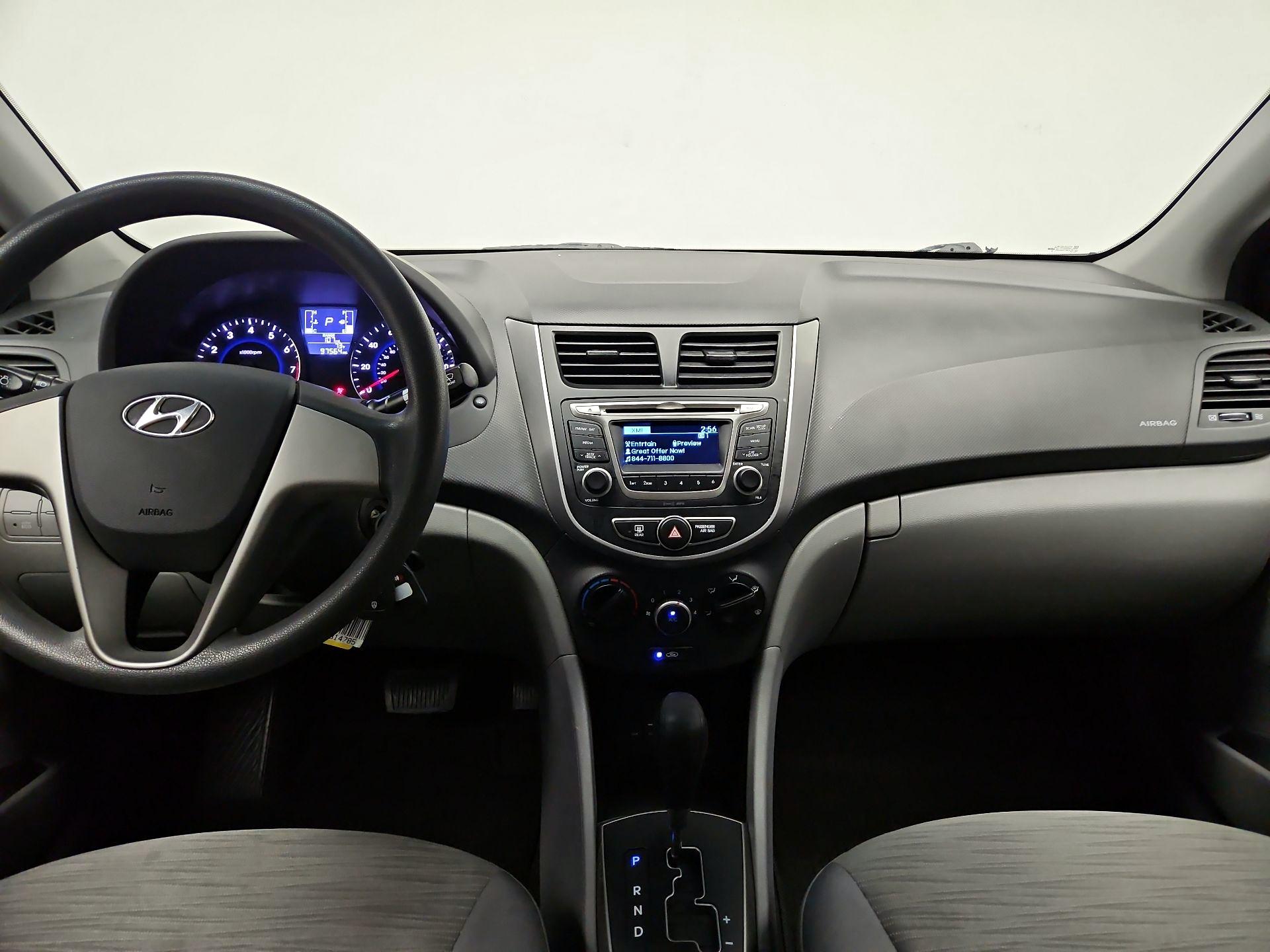 Thumbnail: 2015 Hyundai Accent - 9
