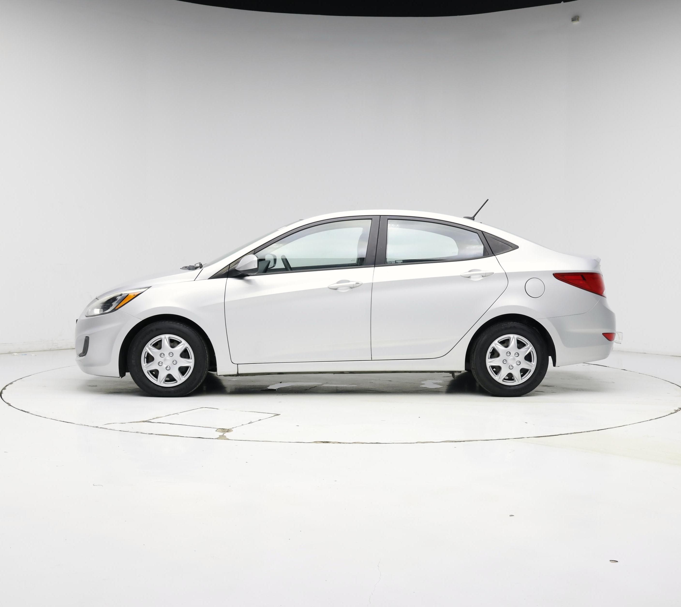 Thumbnail: 2015 Hyundai Accent - 3