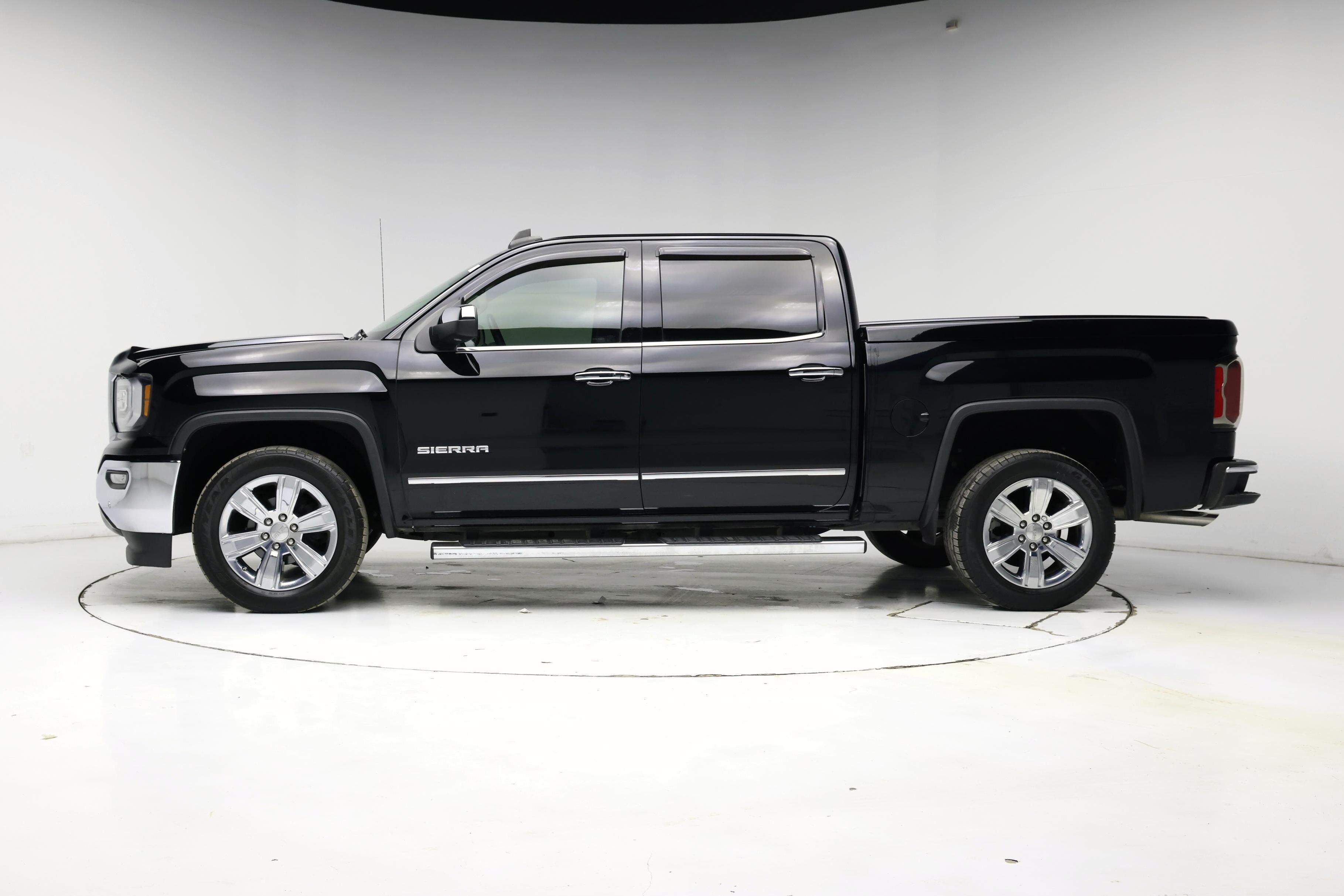 Thumbnail: 2018 GMC Sierra 1500 - 3