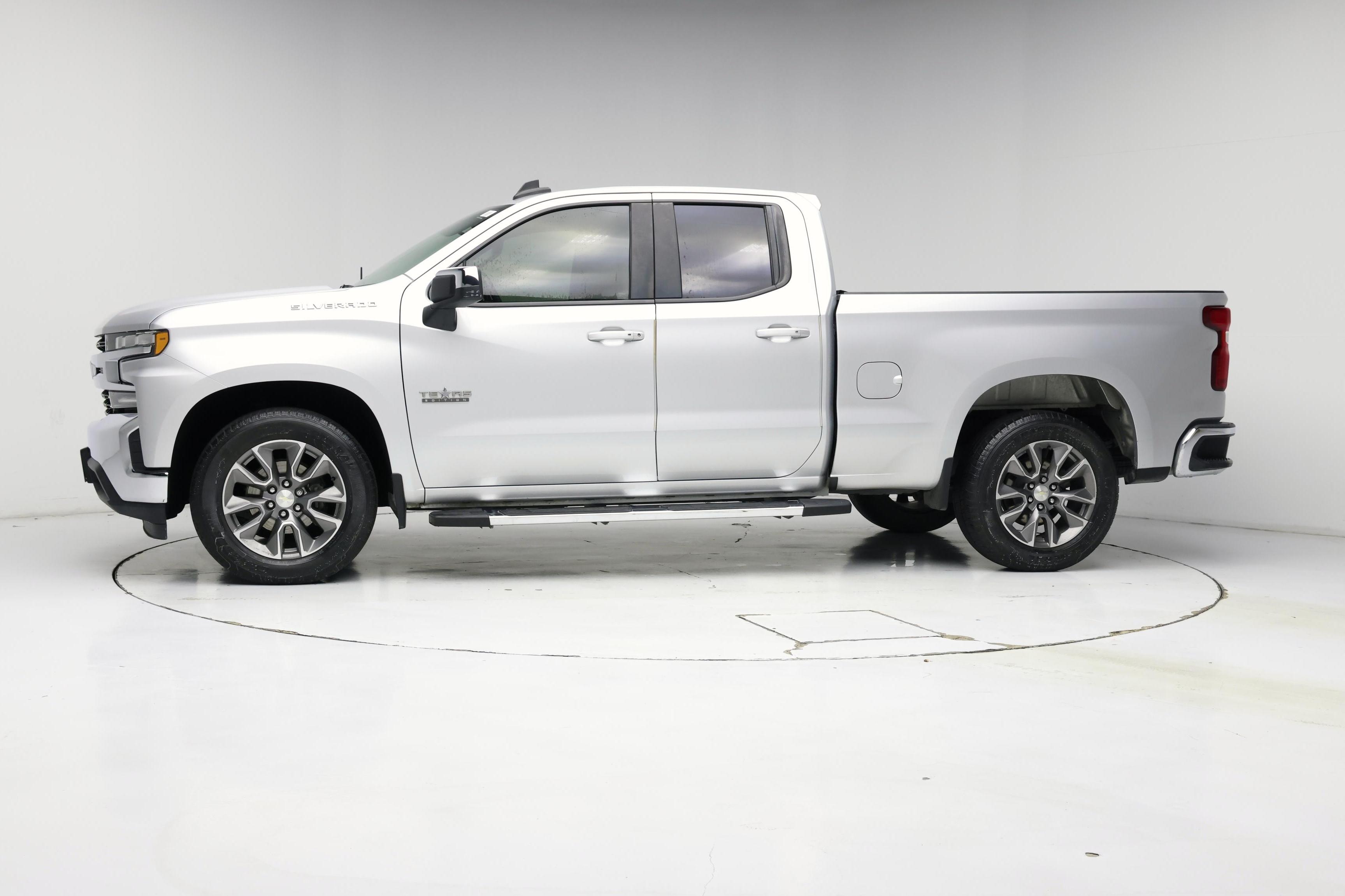 Thumbnail: 2019 Chevrolet Silverado 1500 - 3