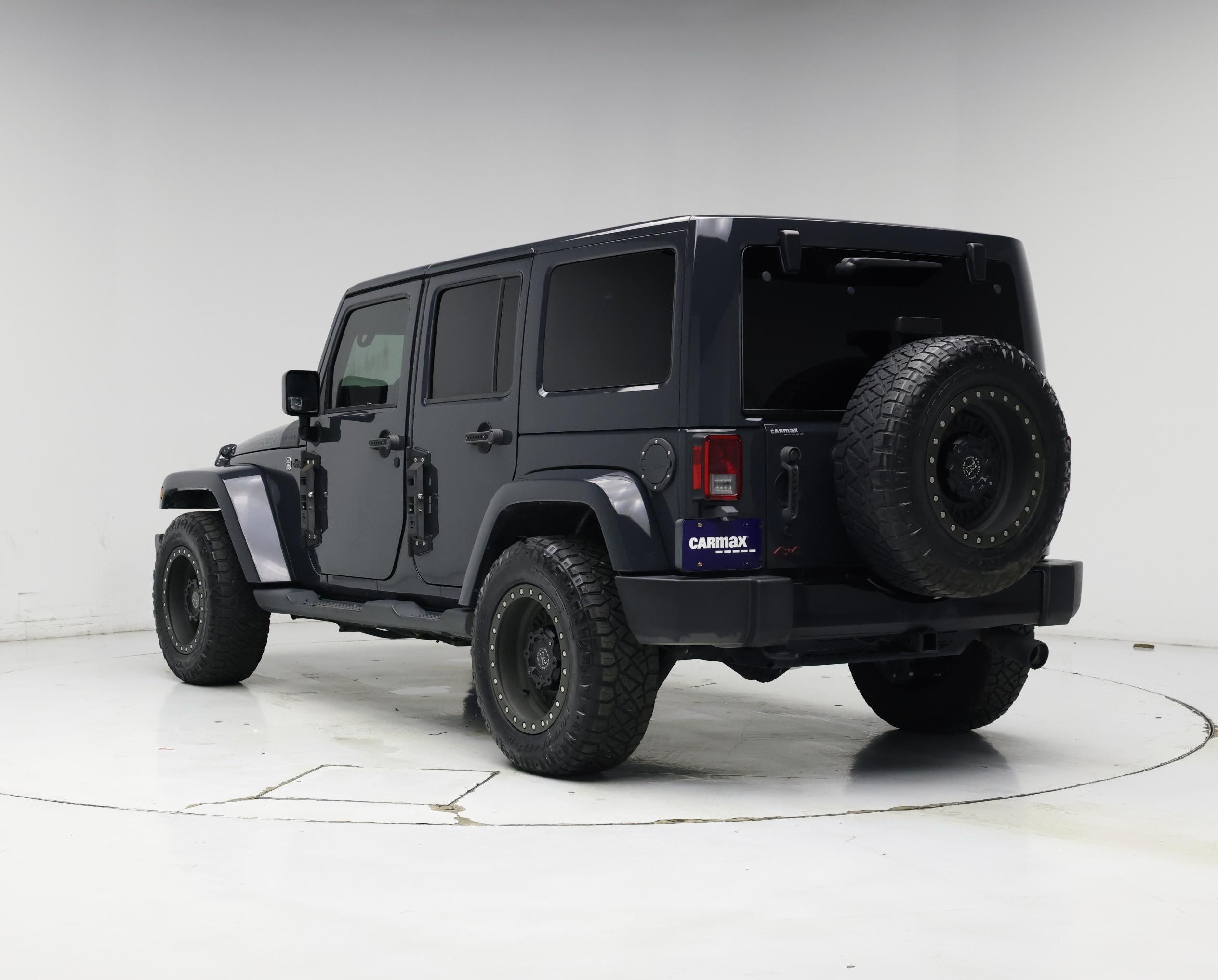 Thumbnail: 2017 Jeep Wrangler - 2