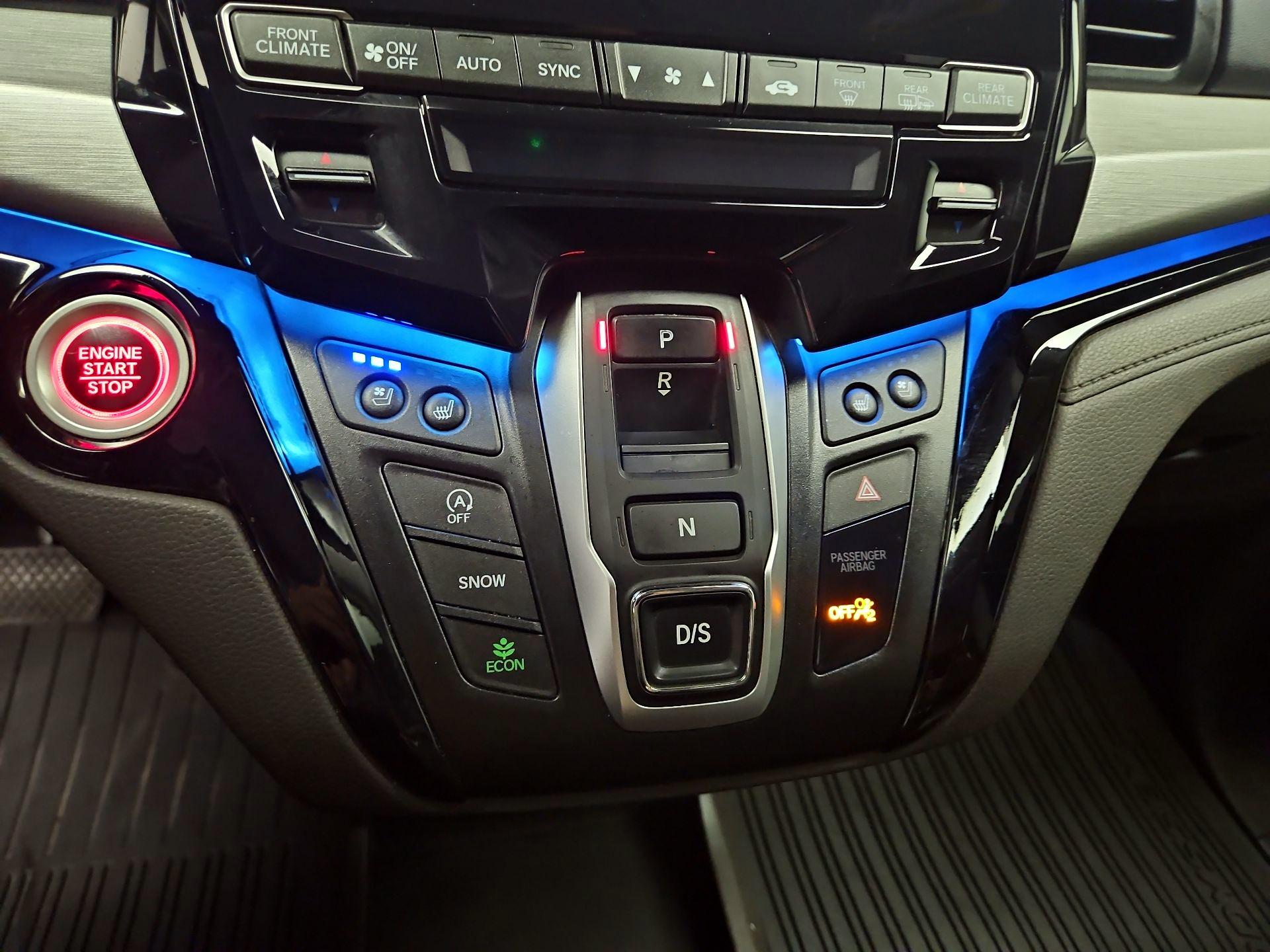 Thumbnail: 2019 Honda Odyssey - 18