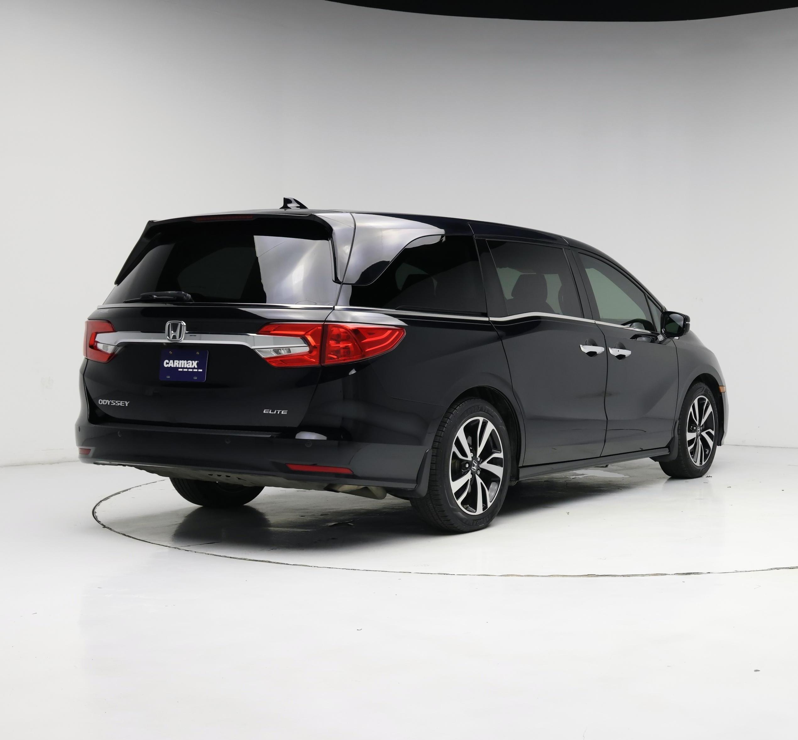 Thumbnail: 2019 Honda Odyssey - 8