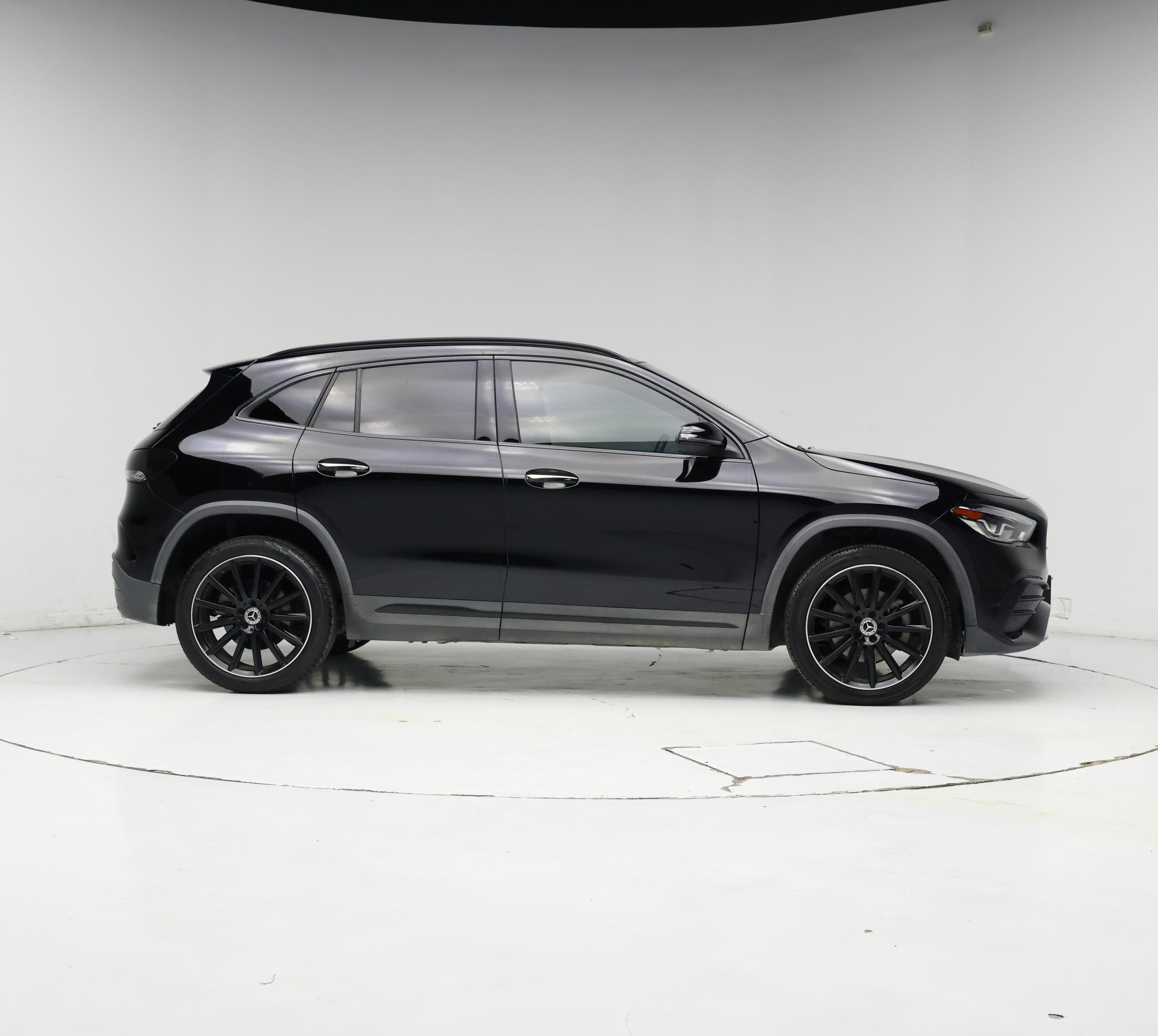Thumbnail: 2022 Mercedes-Benz GLA - 7