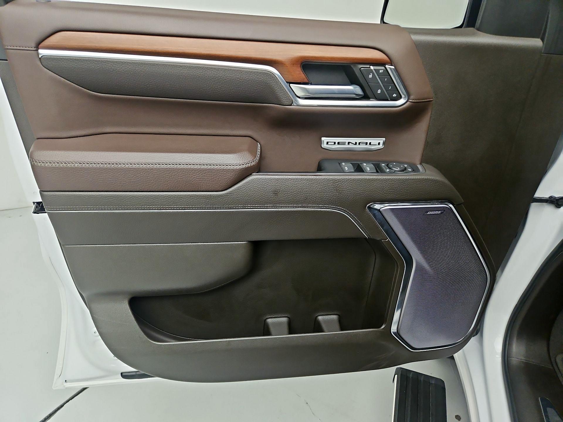 Thumbnail: 2023 GMC Sierra 1500 - 12