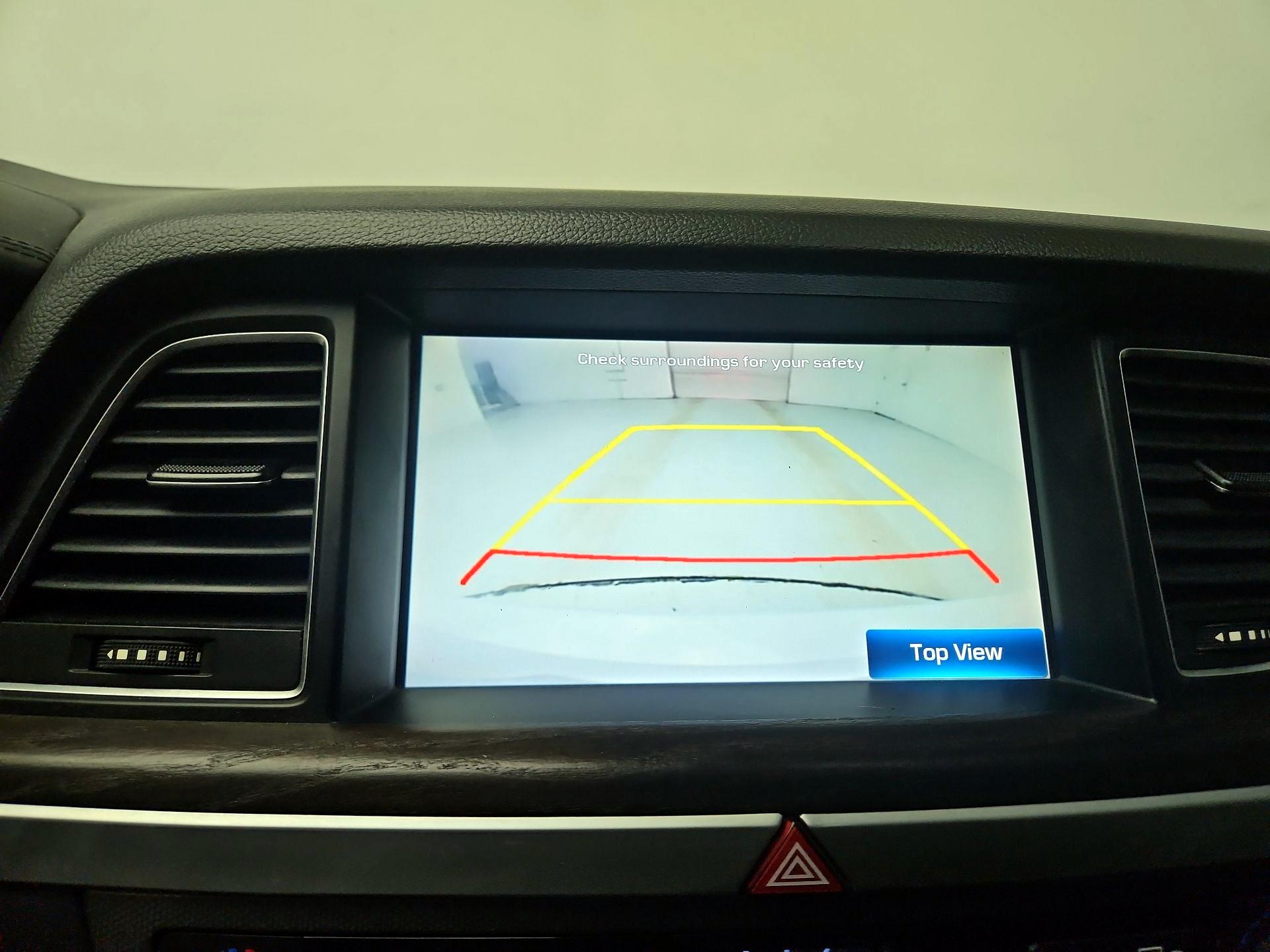 Thumbnail: 2015 Hyundai Genesis - 15