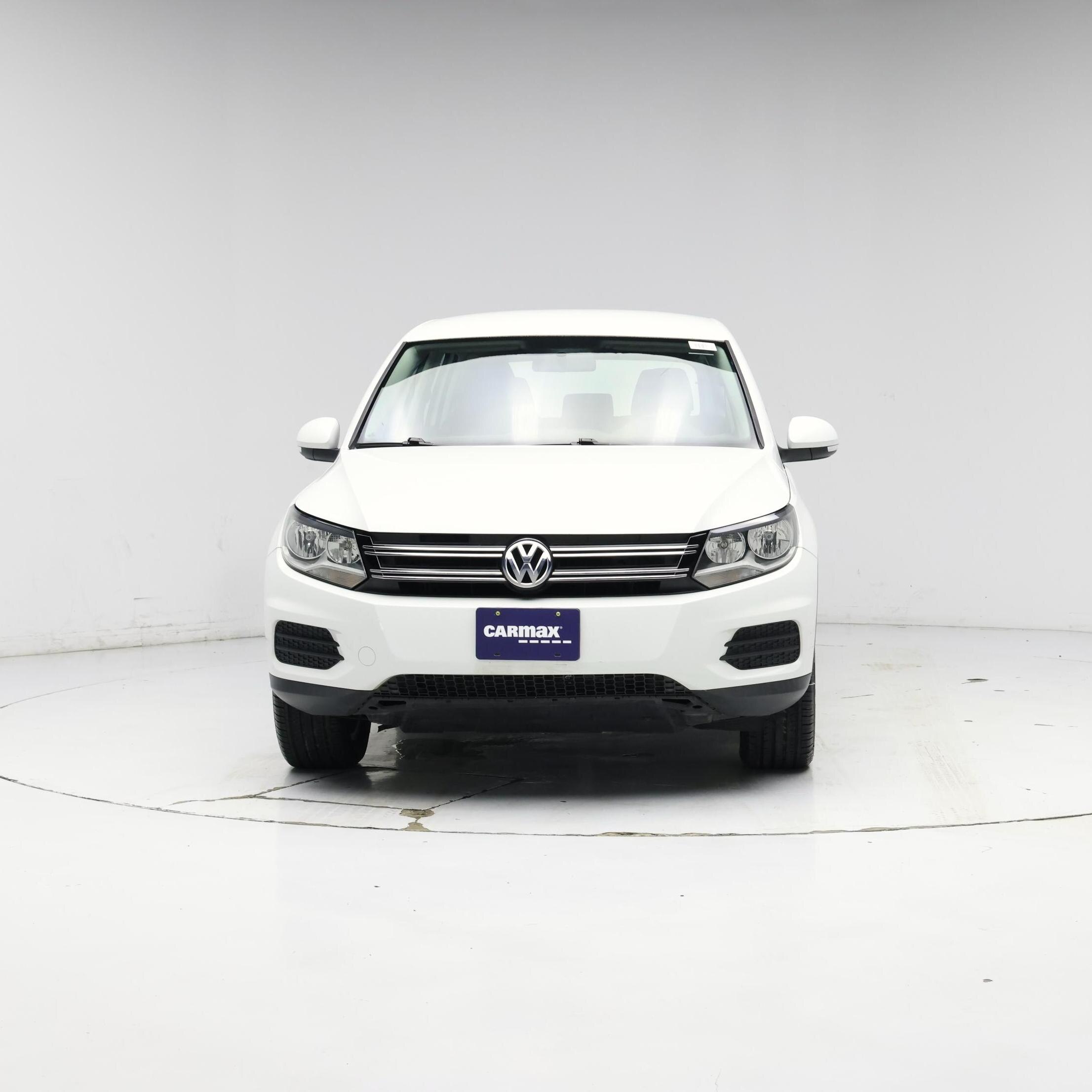 Thumbnail: 2017 Volkswagen Tiguan - 5