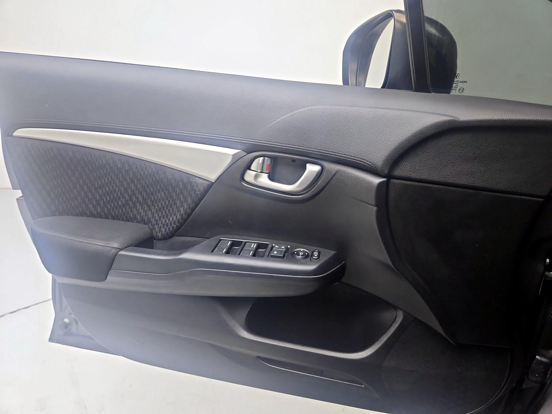 Thumbnail: 2014 Honda Civic - 12