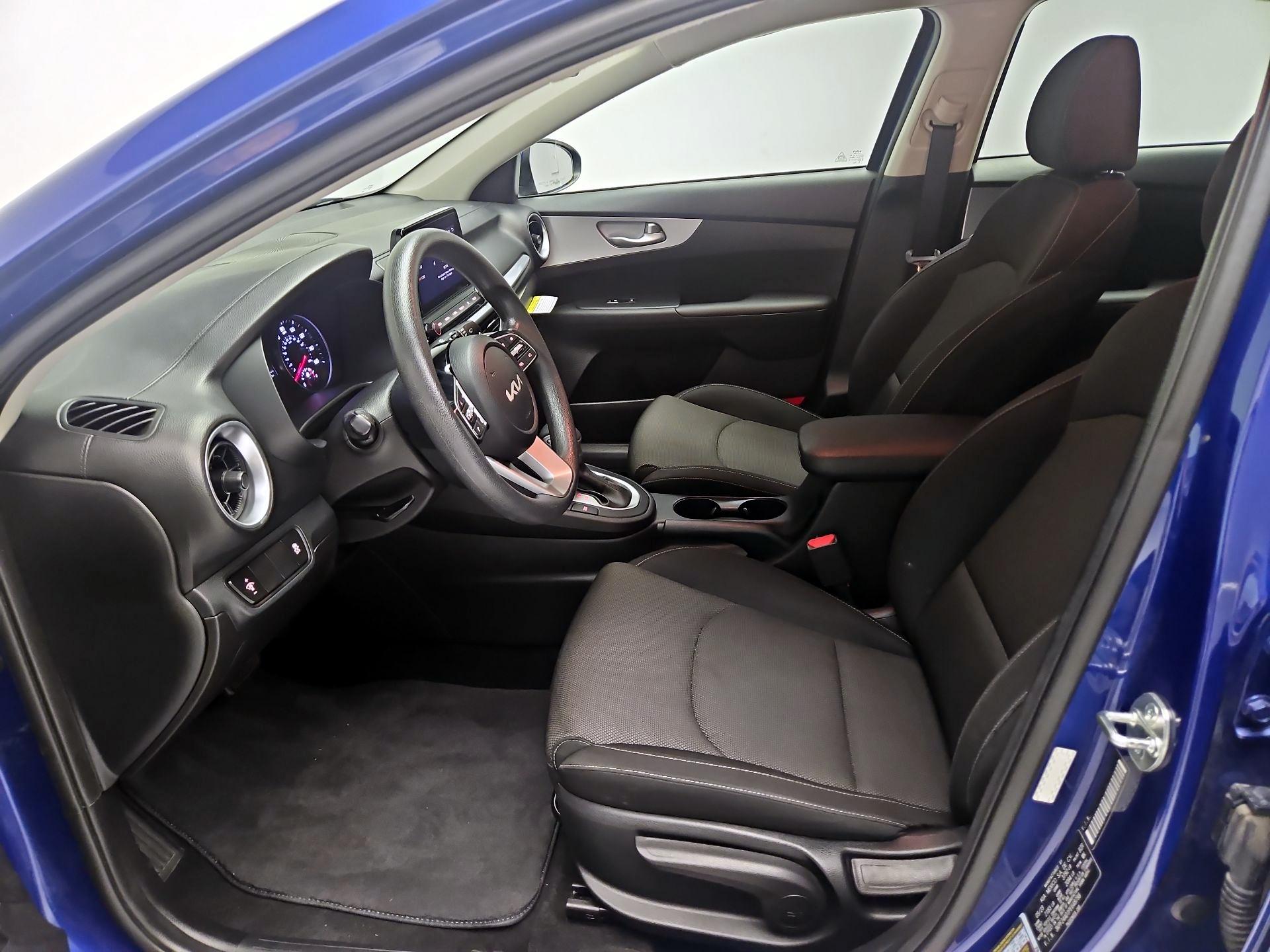 Thumbnail: 2023 Kia Forte - 11