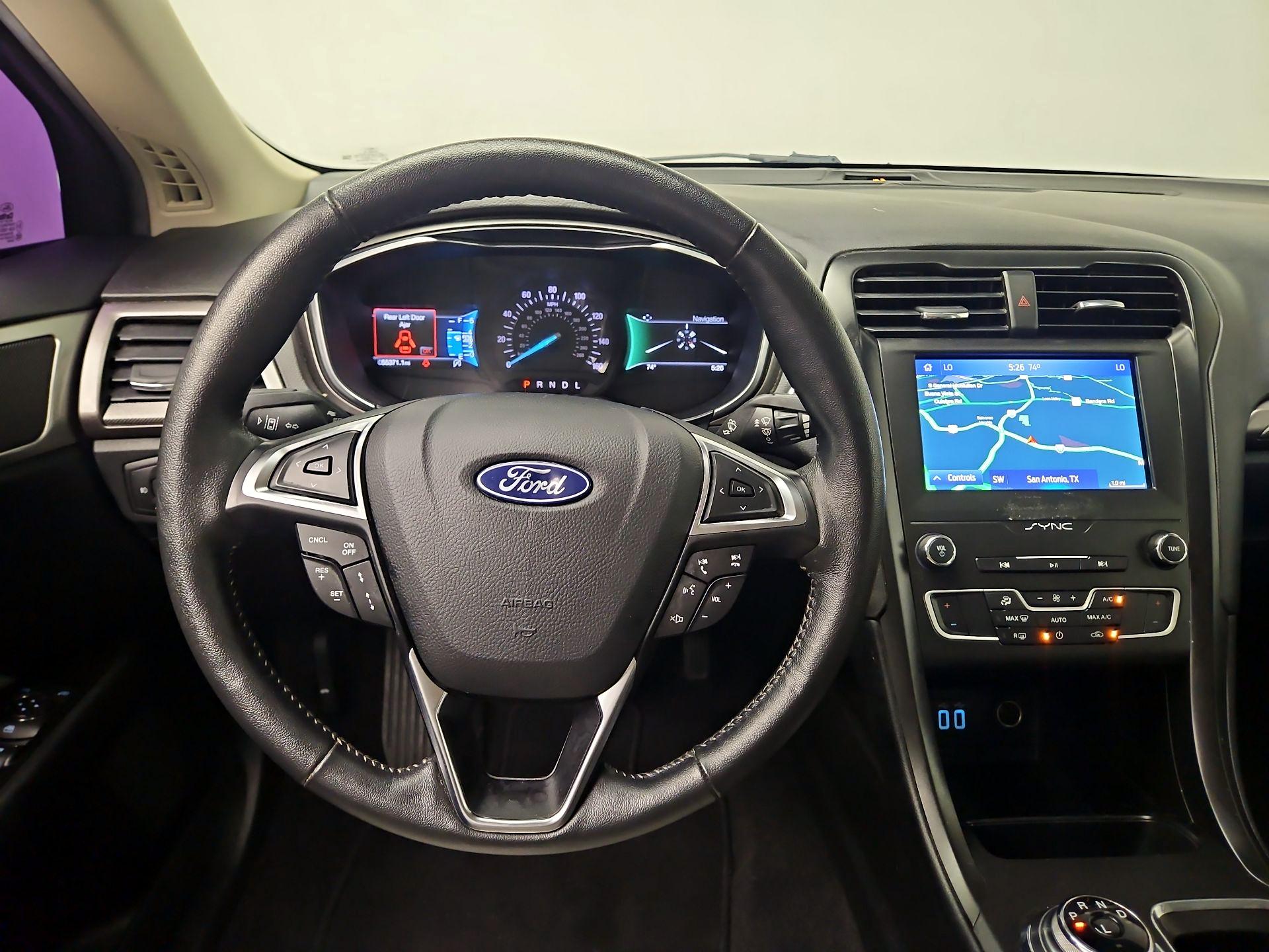 Thumbnail: 2020 Ford Fusion - 10