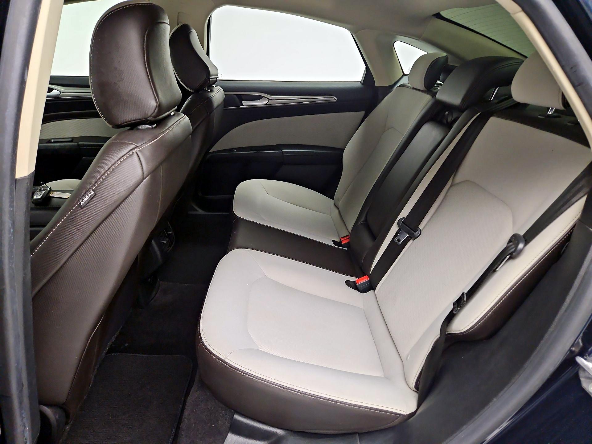 Thumbnail: 2020 Ford Fusion - 20