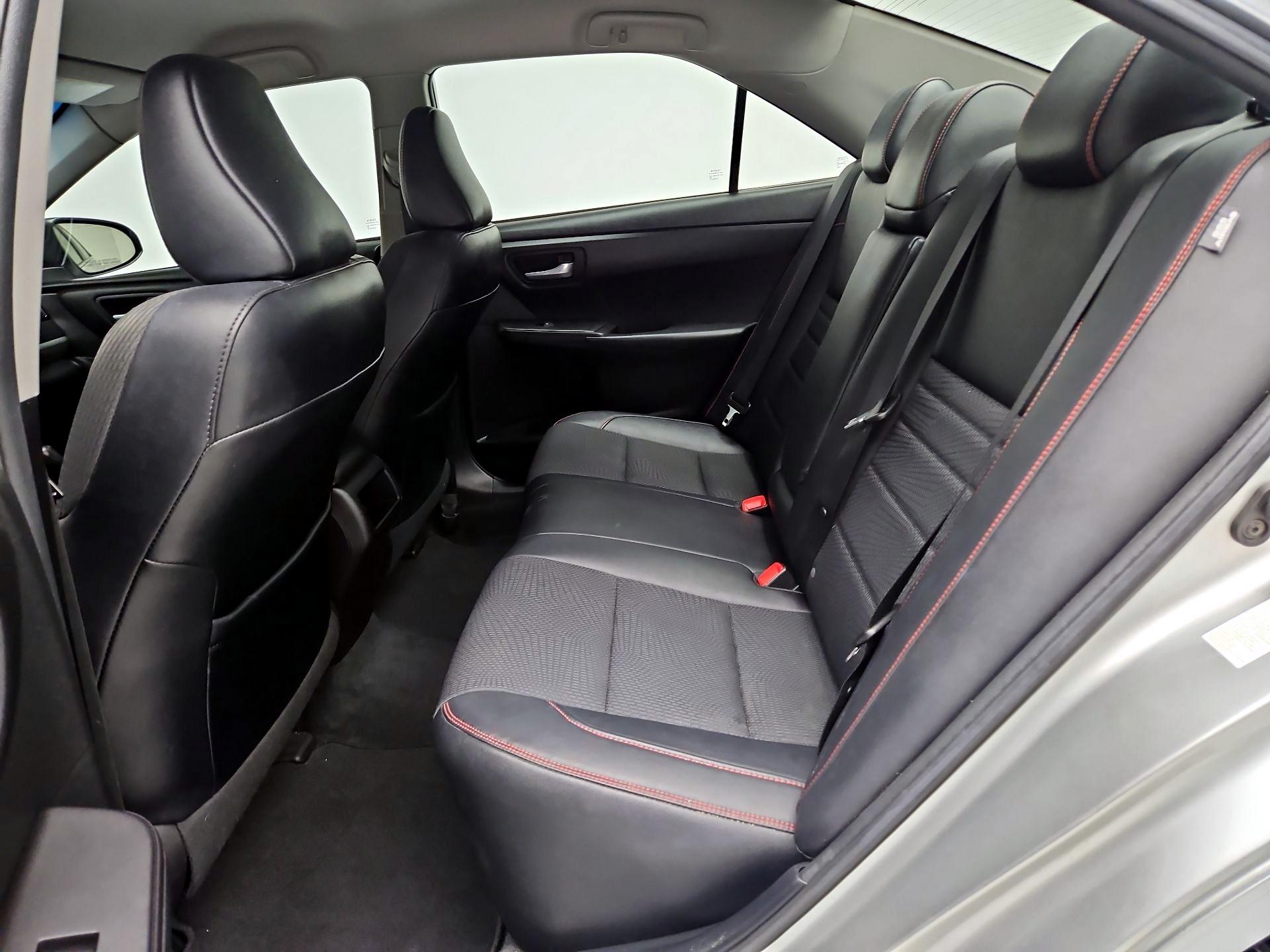 Thumbnail: 2016 Toyota Camry - 19
