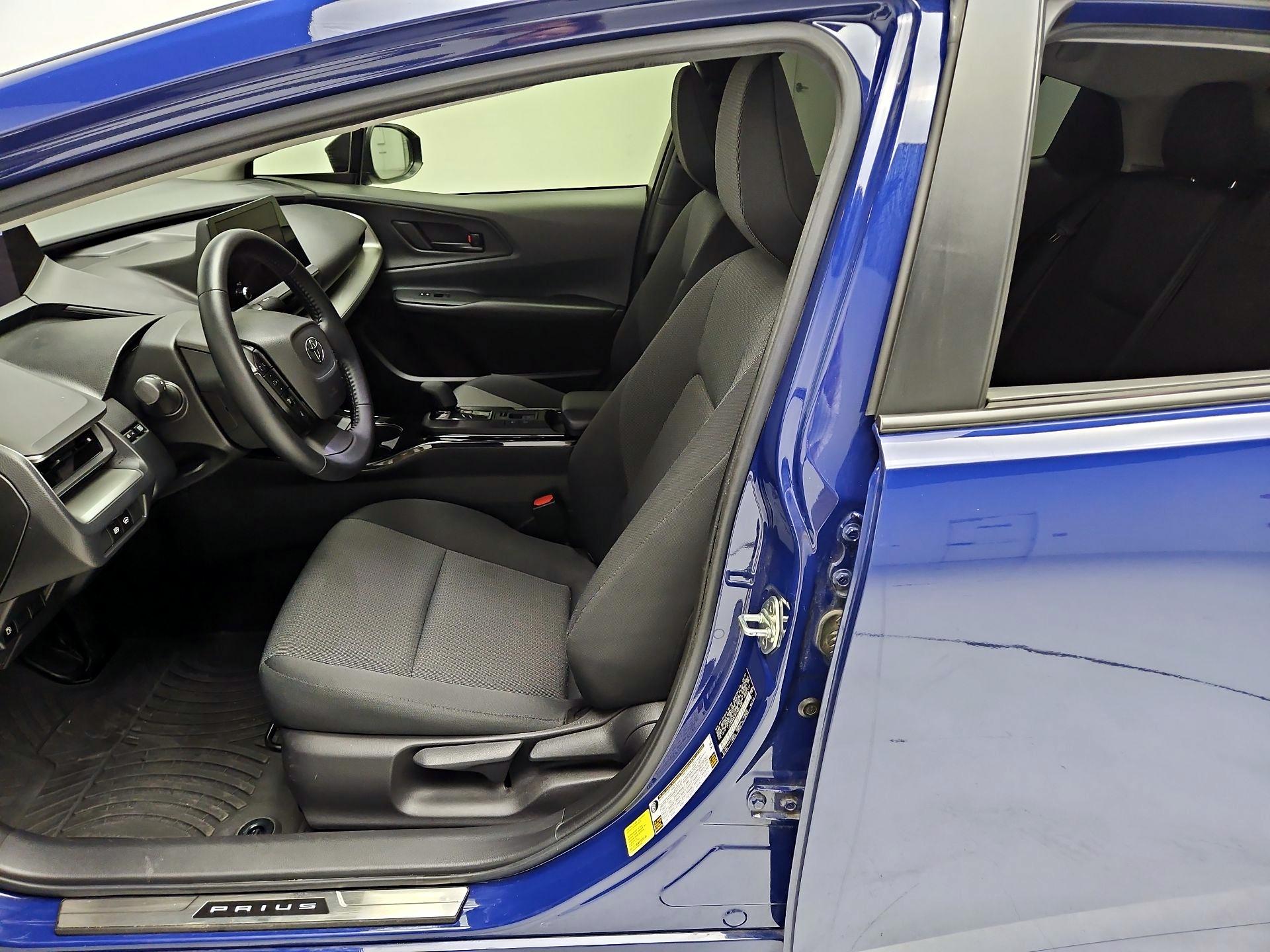 Thumbnail: 2023 Toyota Prius - 11