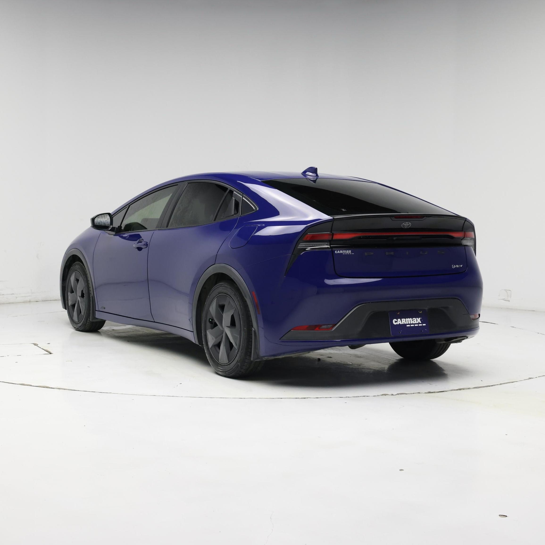 Thumbnail: 2023 Toyota Prius - 2