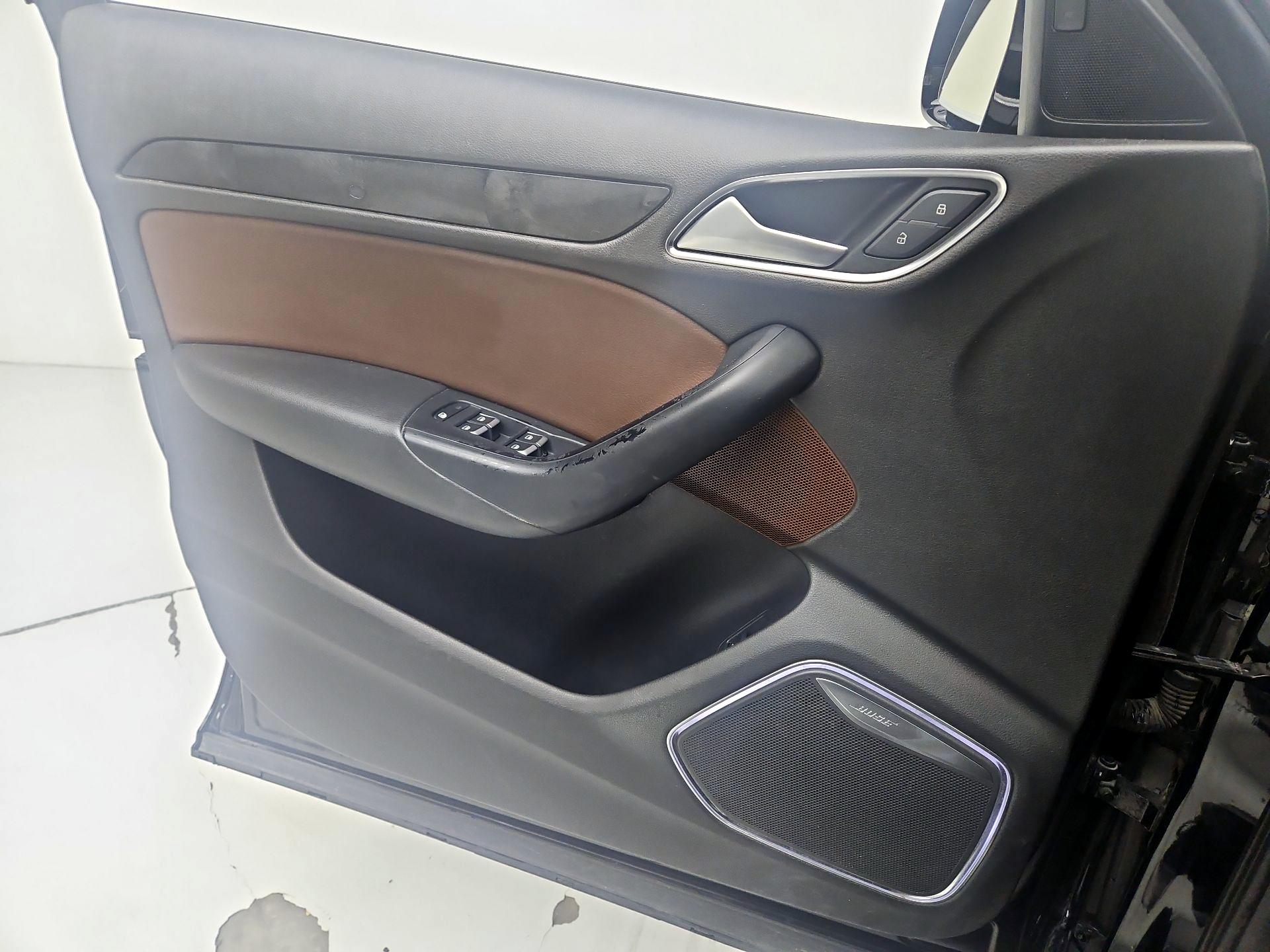 Thumbnail: 2015 Audi Q3 - 12