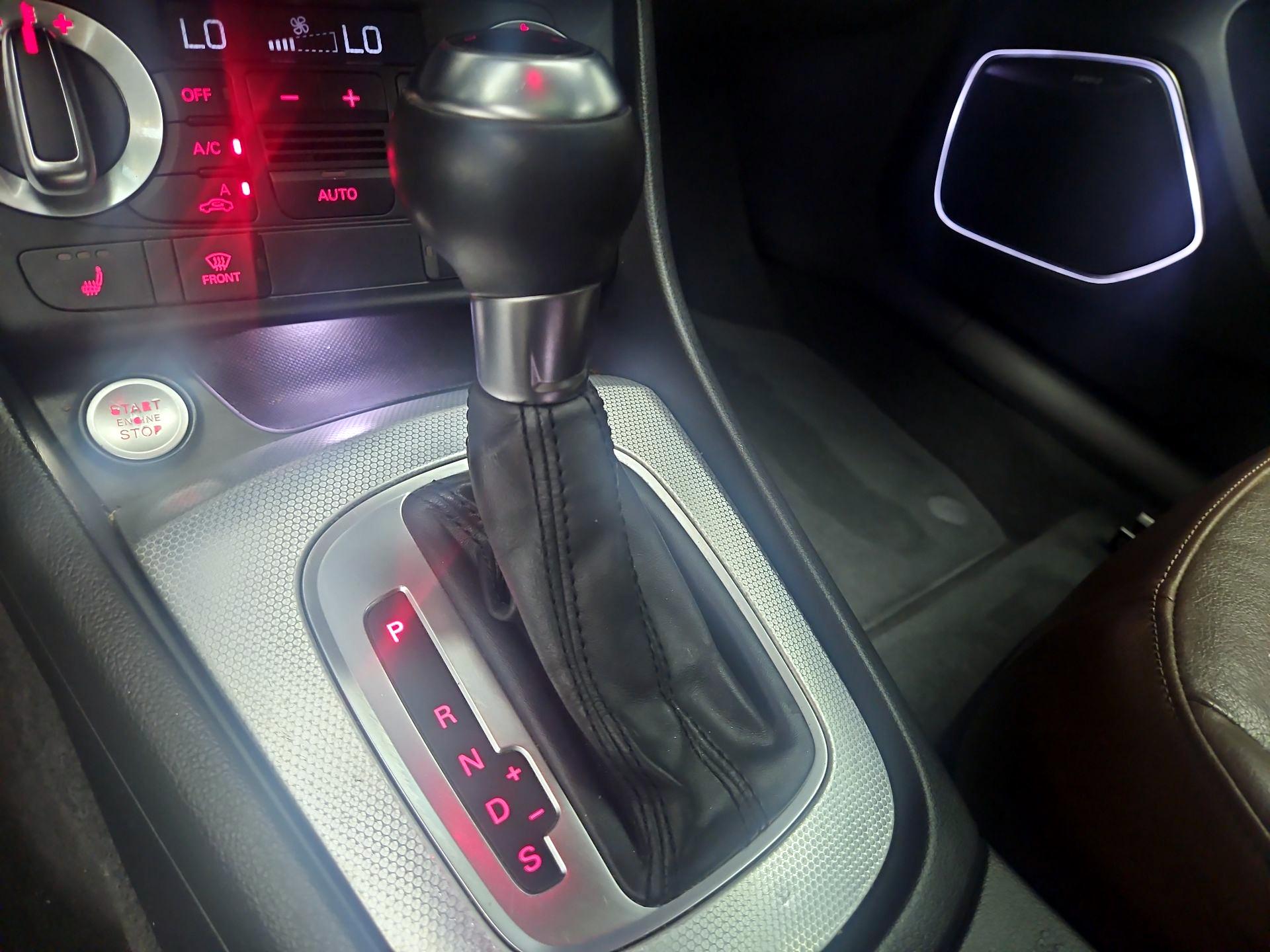 Thumbnail: 2015 Audi Q3 - 17