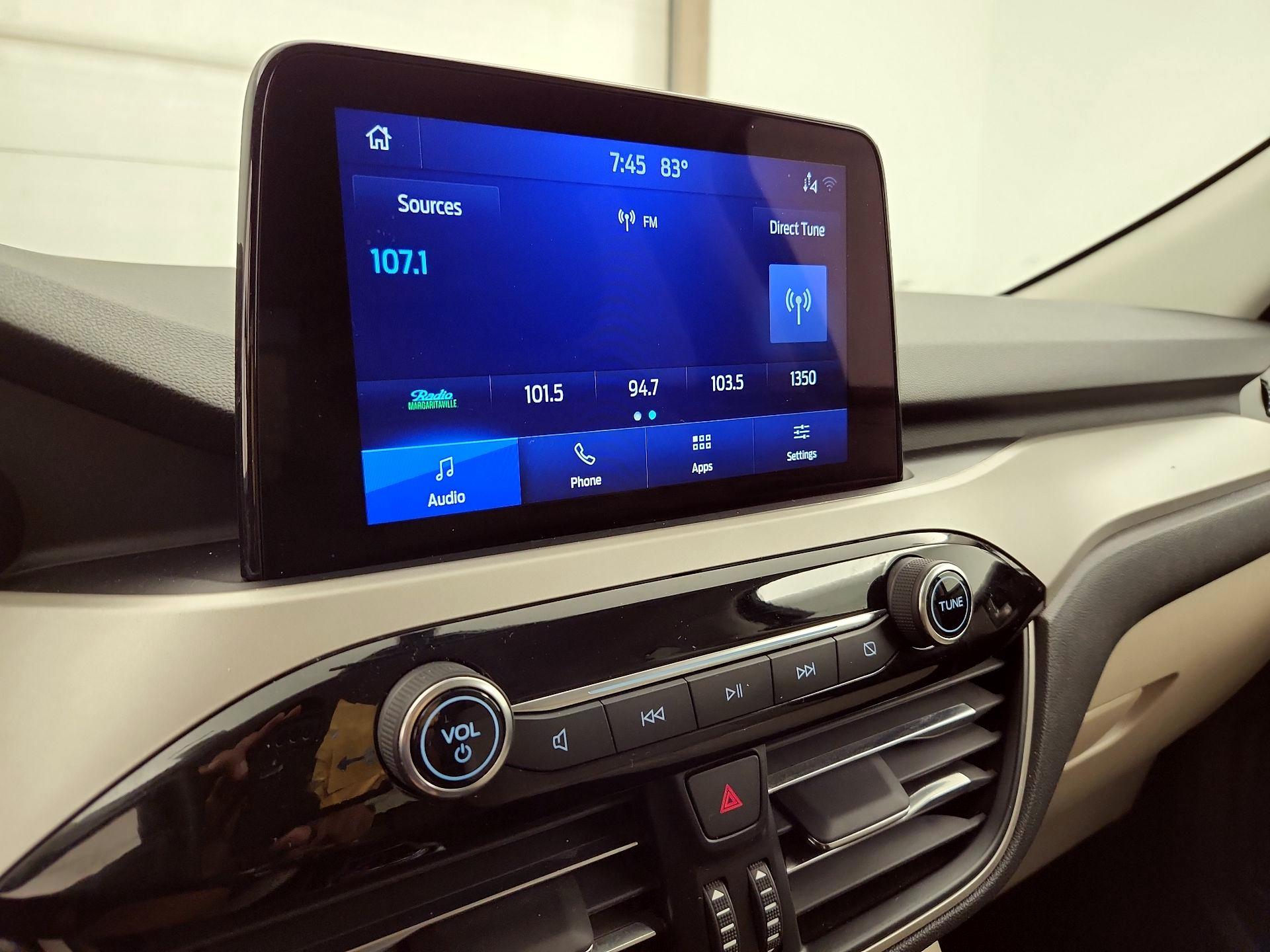 Thumbnail: 2021 Ford Escape - 15