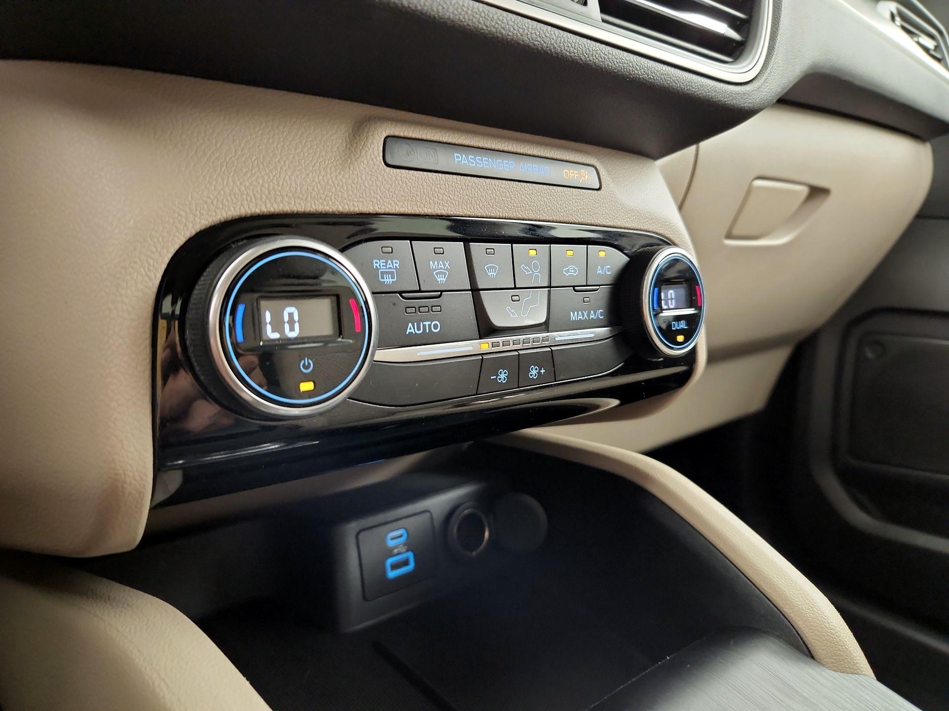 Thumbnail: 2021 Ford Escape - 16