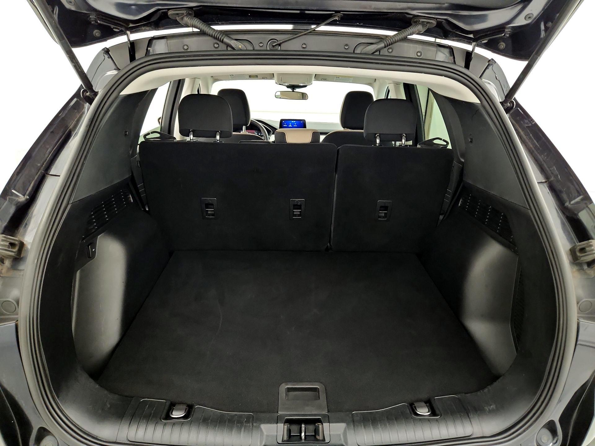 Thumbnail: 2021 Ford Escape - 20