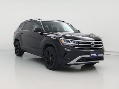 Black 2022 Volkswagen Atlas SE w/Tech