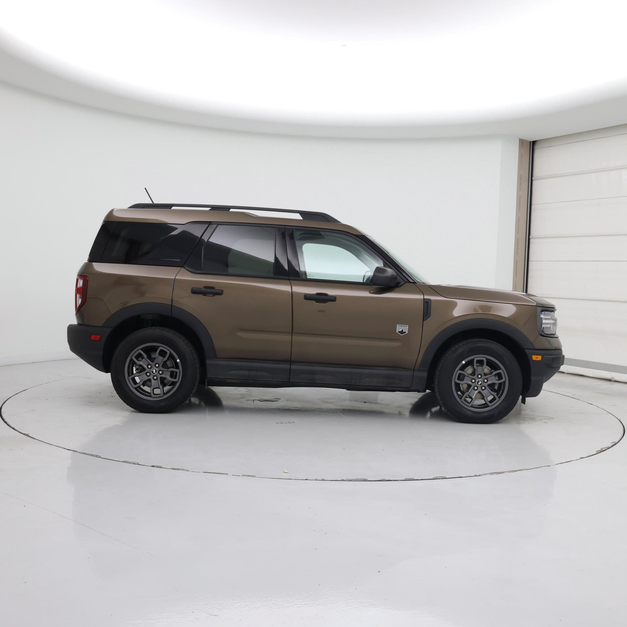 Thumbnail: 2022 Ford Bronco Sport - 7