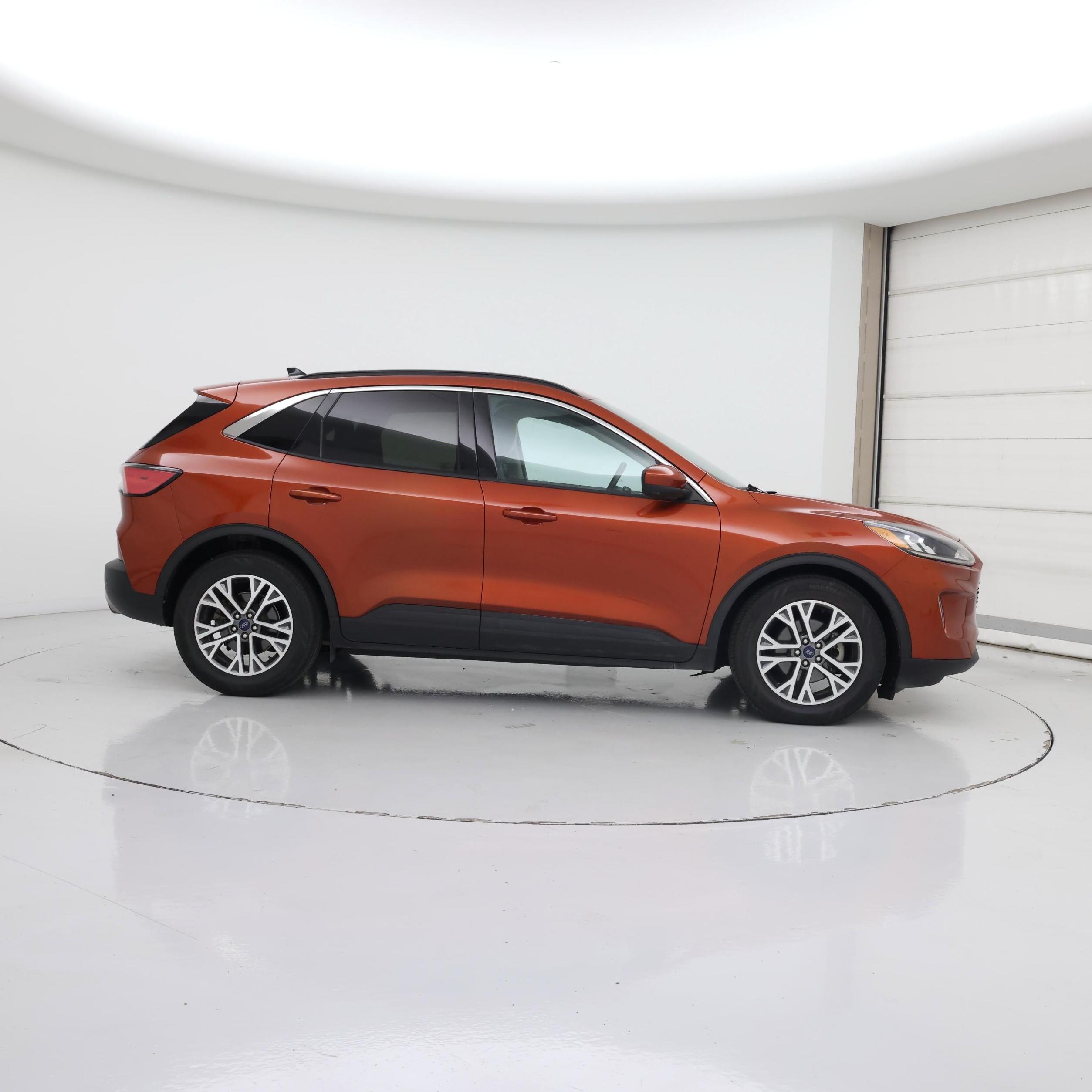 Thumbnail: 2020 Ford Escape - 7