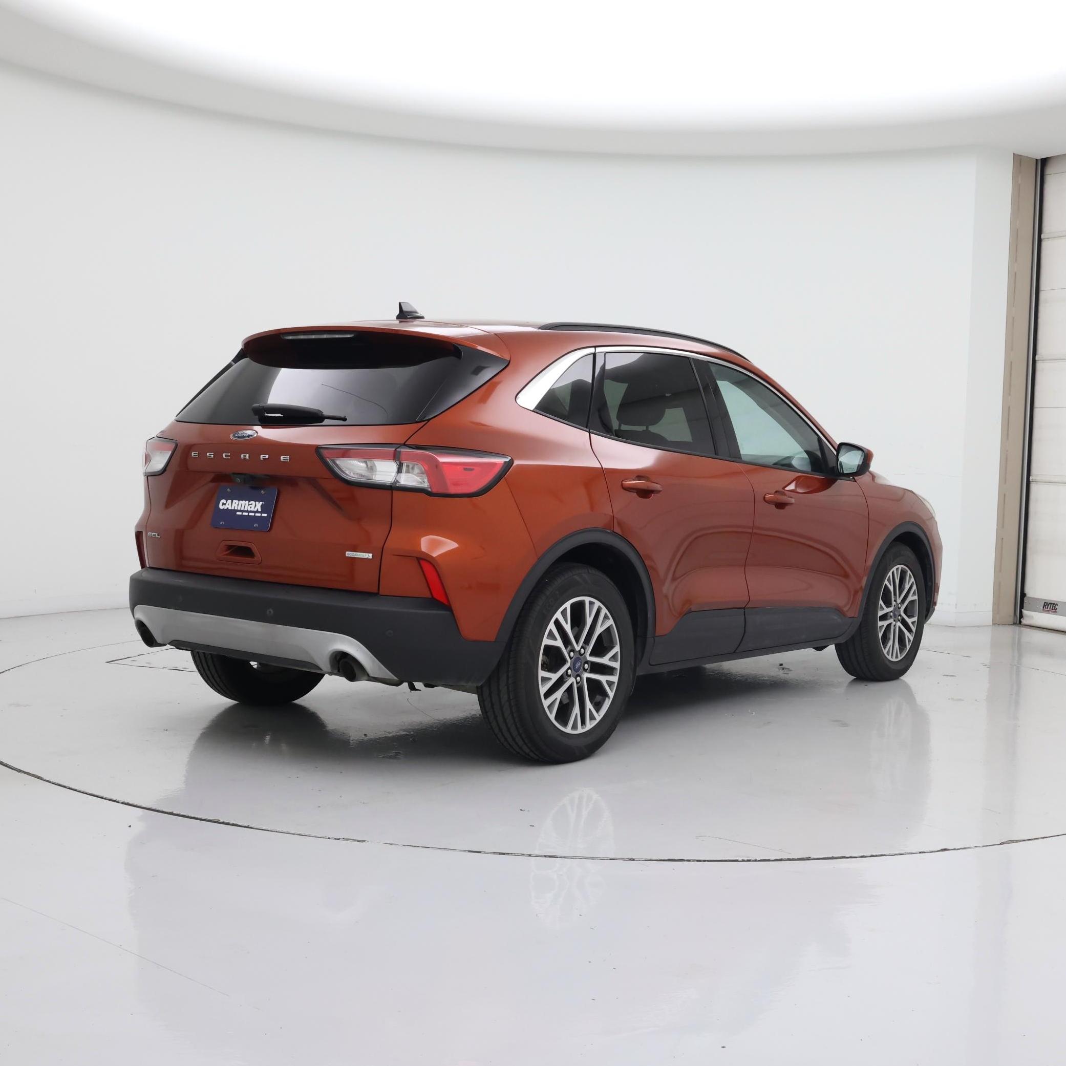 Thumbnail: 2020 Ford Escape - 8