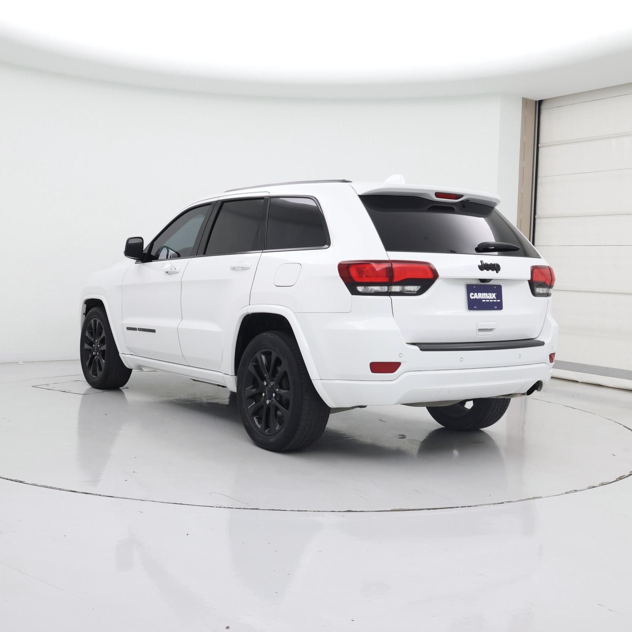 Thumbnail: 2021 Jeep Grand Cherokee - 2