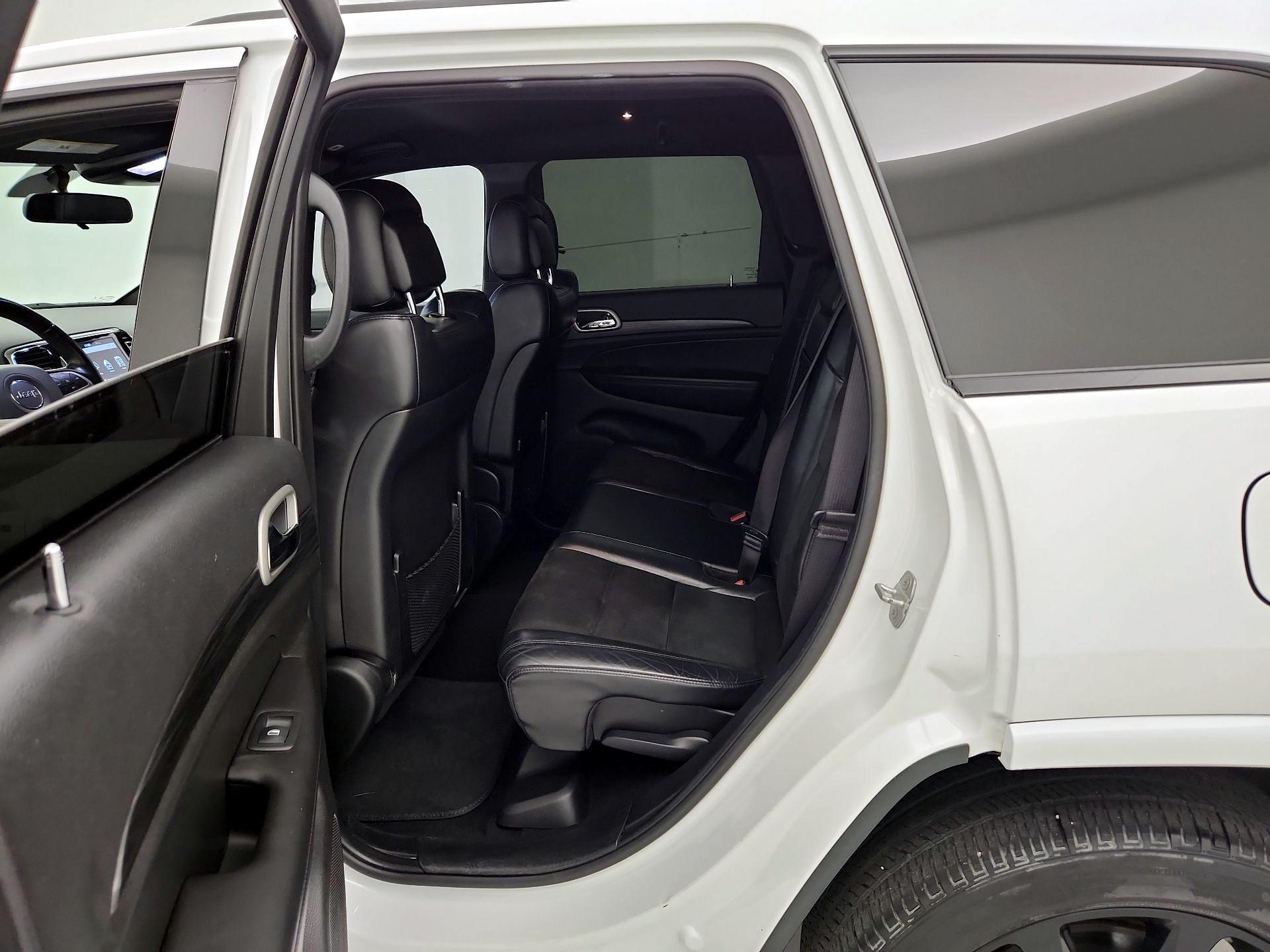 Thumbnail: 2021 Jeep Grand Cherokee - 20