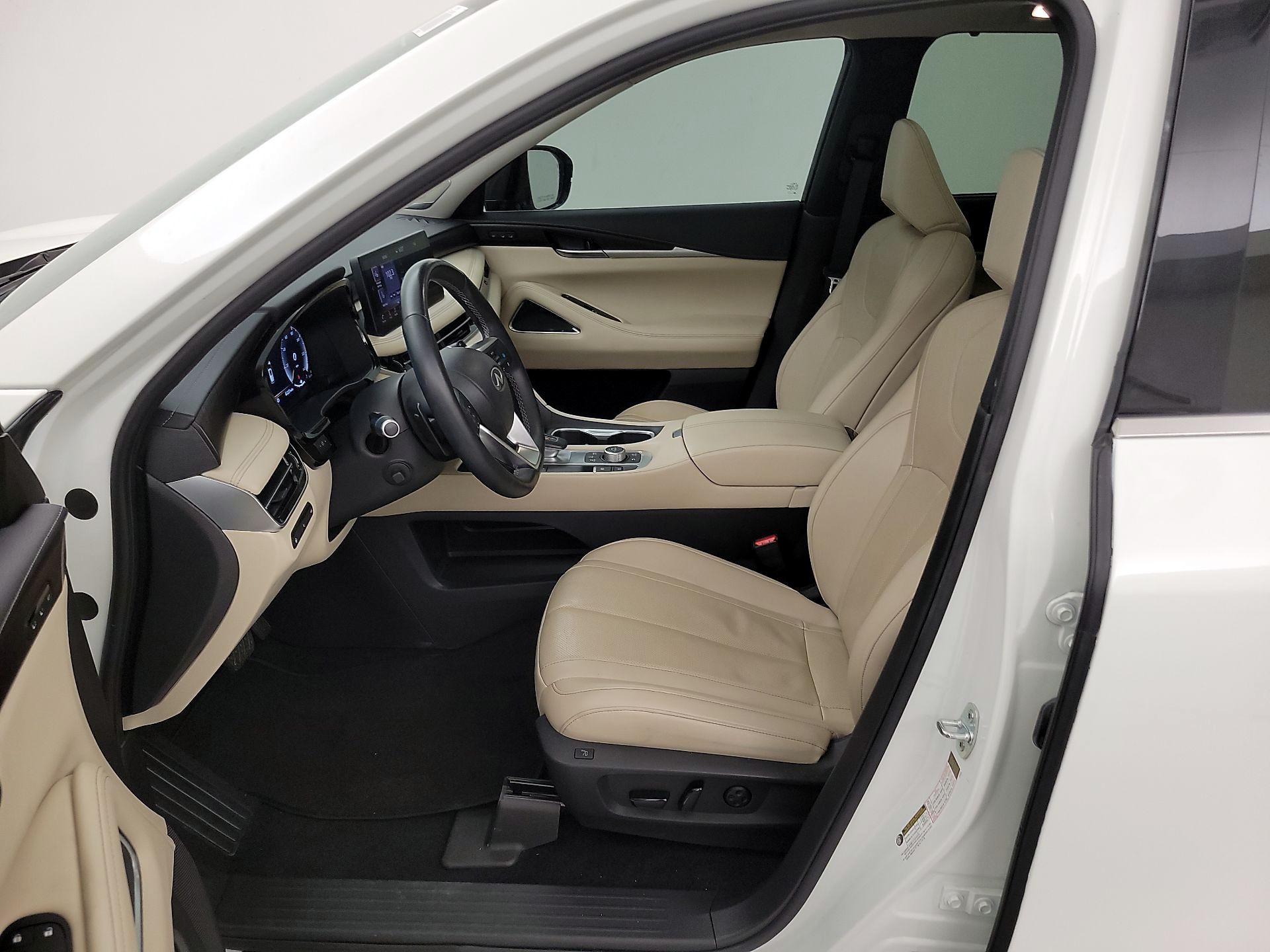 Thumbnail: 2022 INFINITI QX60 - 11