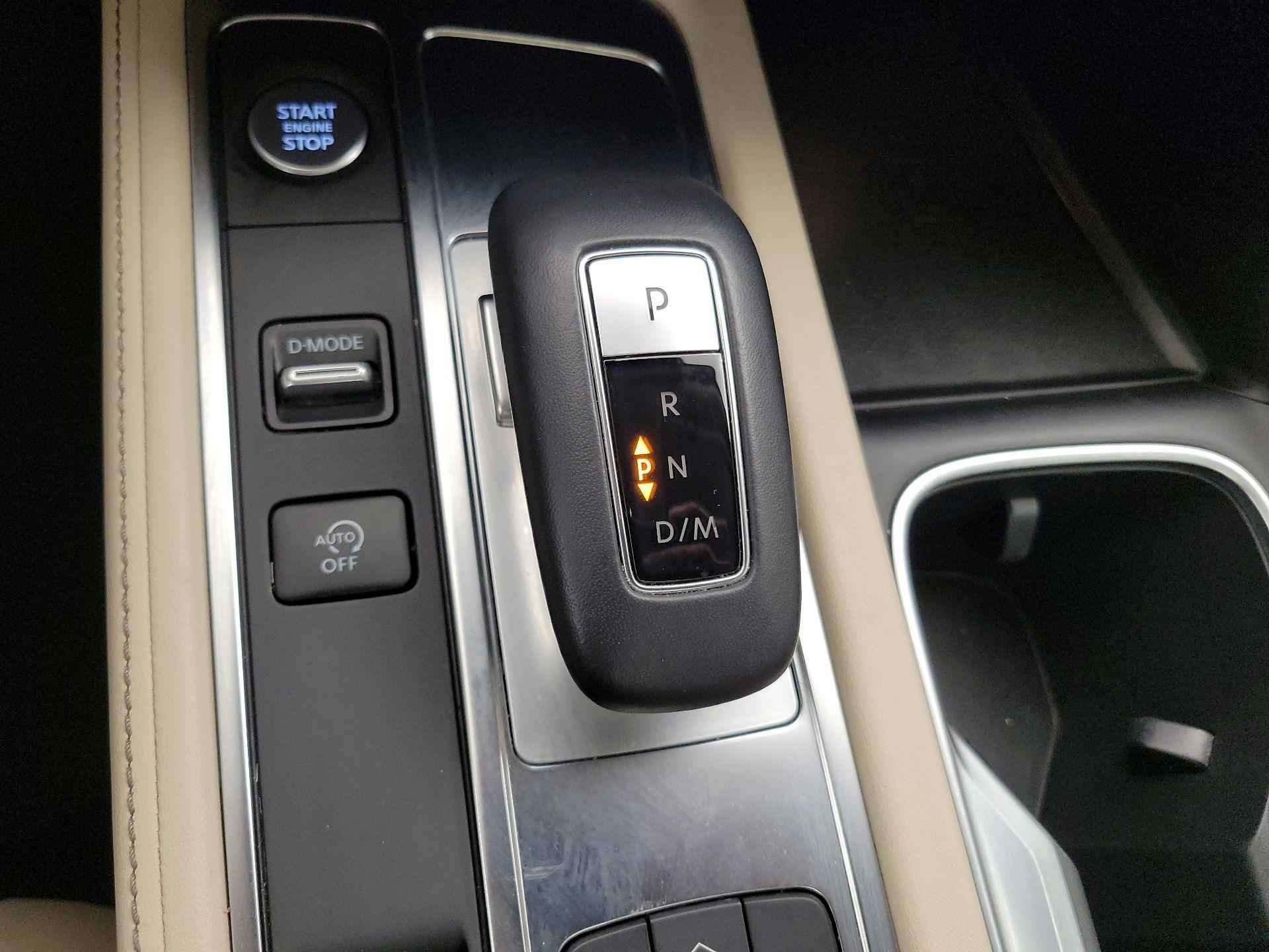 Thumbnail: 2022 INFINITI QX60 - 17