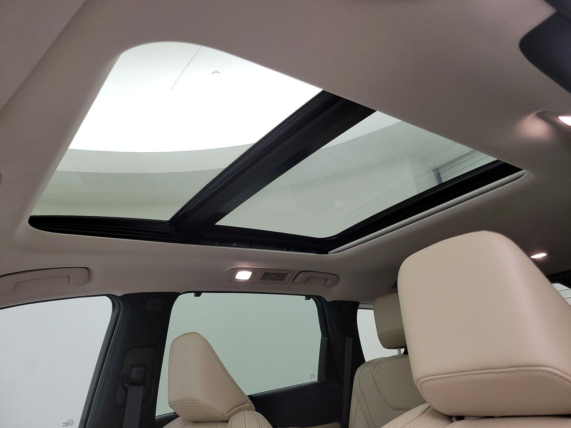 Thumbnail: 2022 INFINITI QX60 - 19