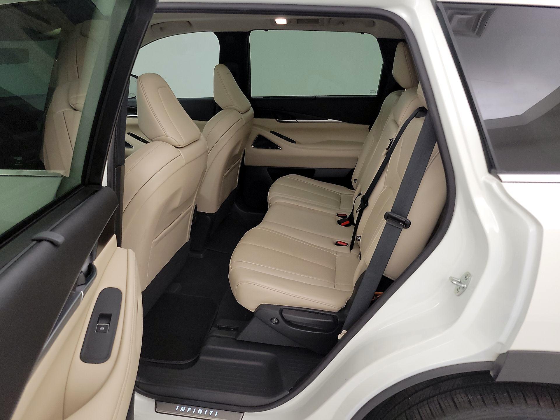 Thumbnail: 2022 INFINITI QX60 - 20