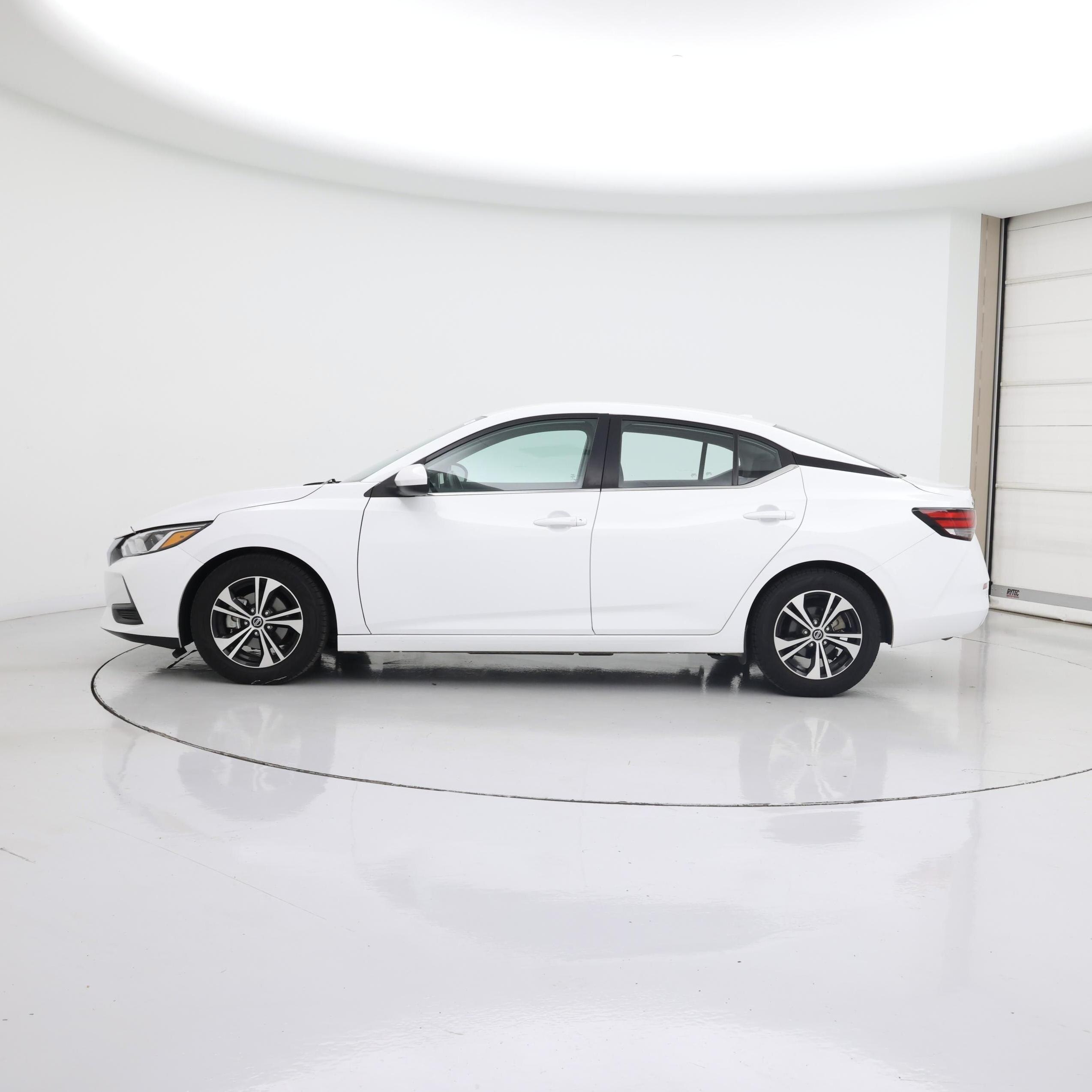 Thumbnail: 2023 Nissan Sentra - 3