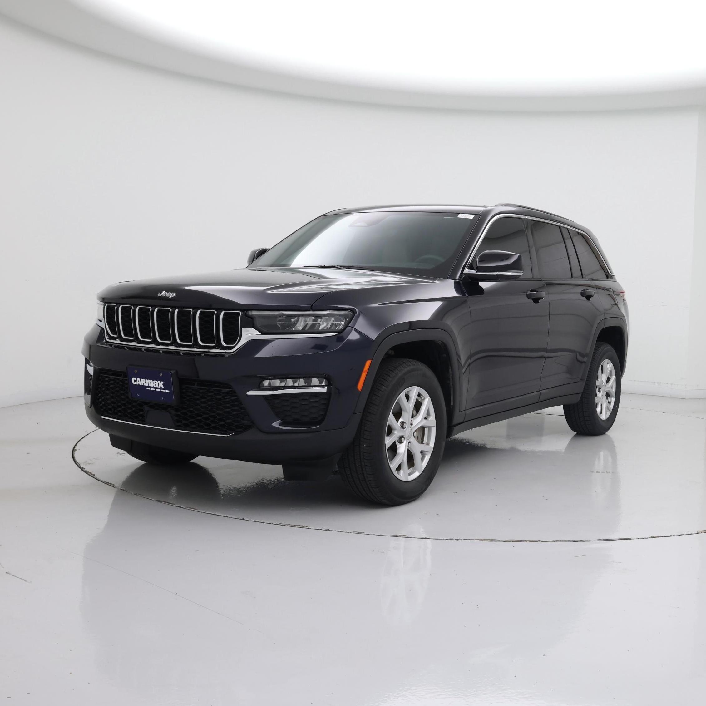 Thumbnail: 2023 Jeep Grand Cherokee - 4