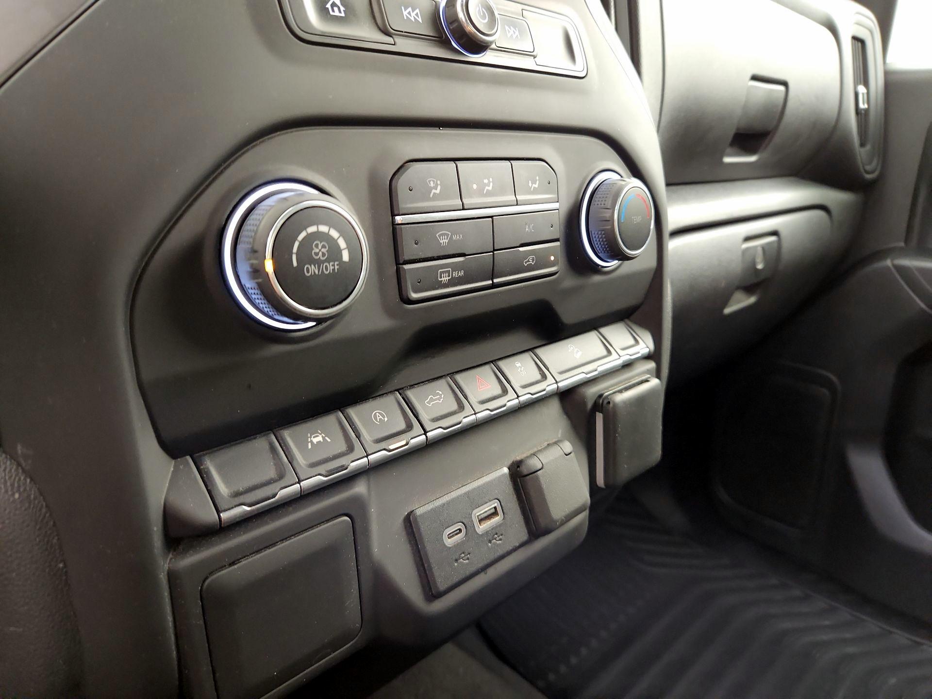 Thumbnail: 2023 Chevrolet Silverado 1500 - 16