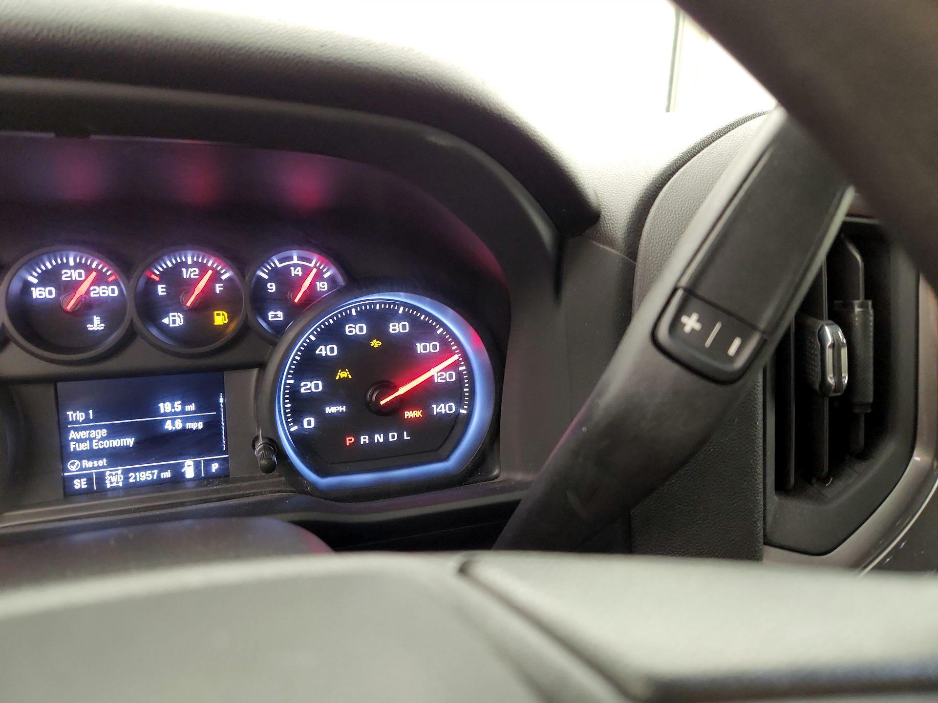 Thumbnail: 2023 Chevrolet Silverado 1500 - 17