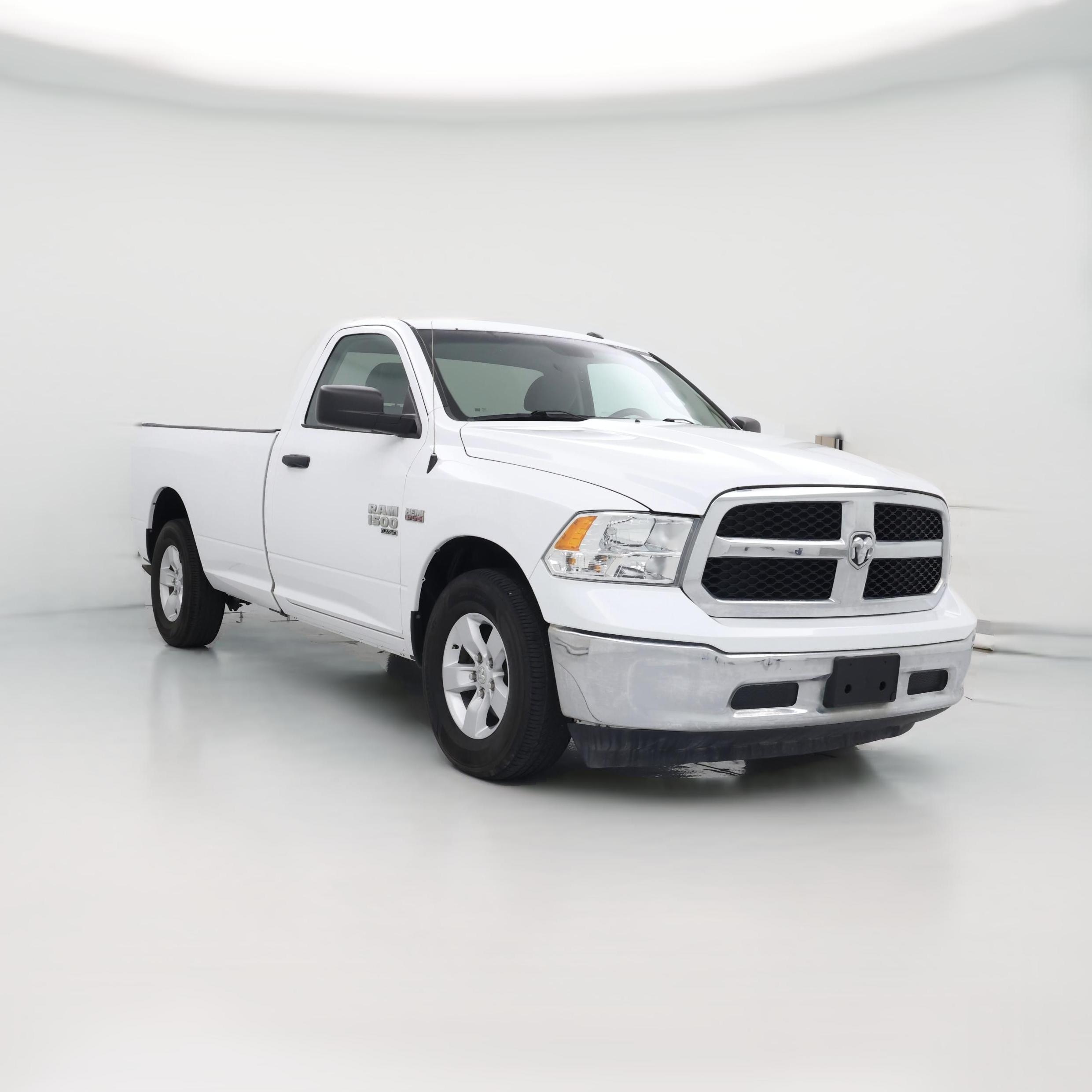 Thumbnail: 2021 RAM 1500 Classic - 1