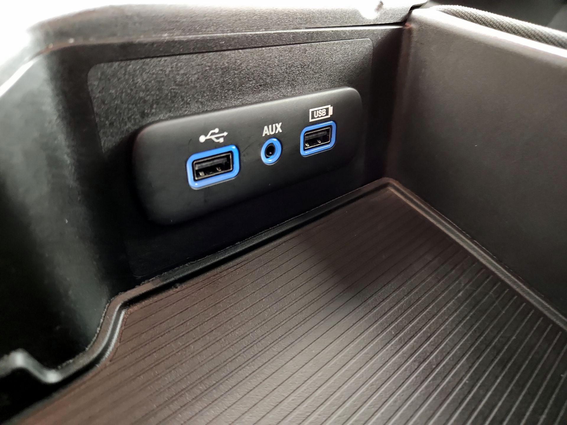 Thumbnail: 2021 RAM 1500 Classic - 18