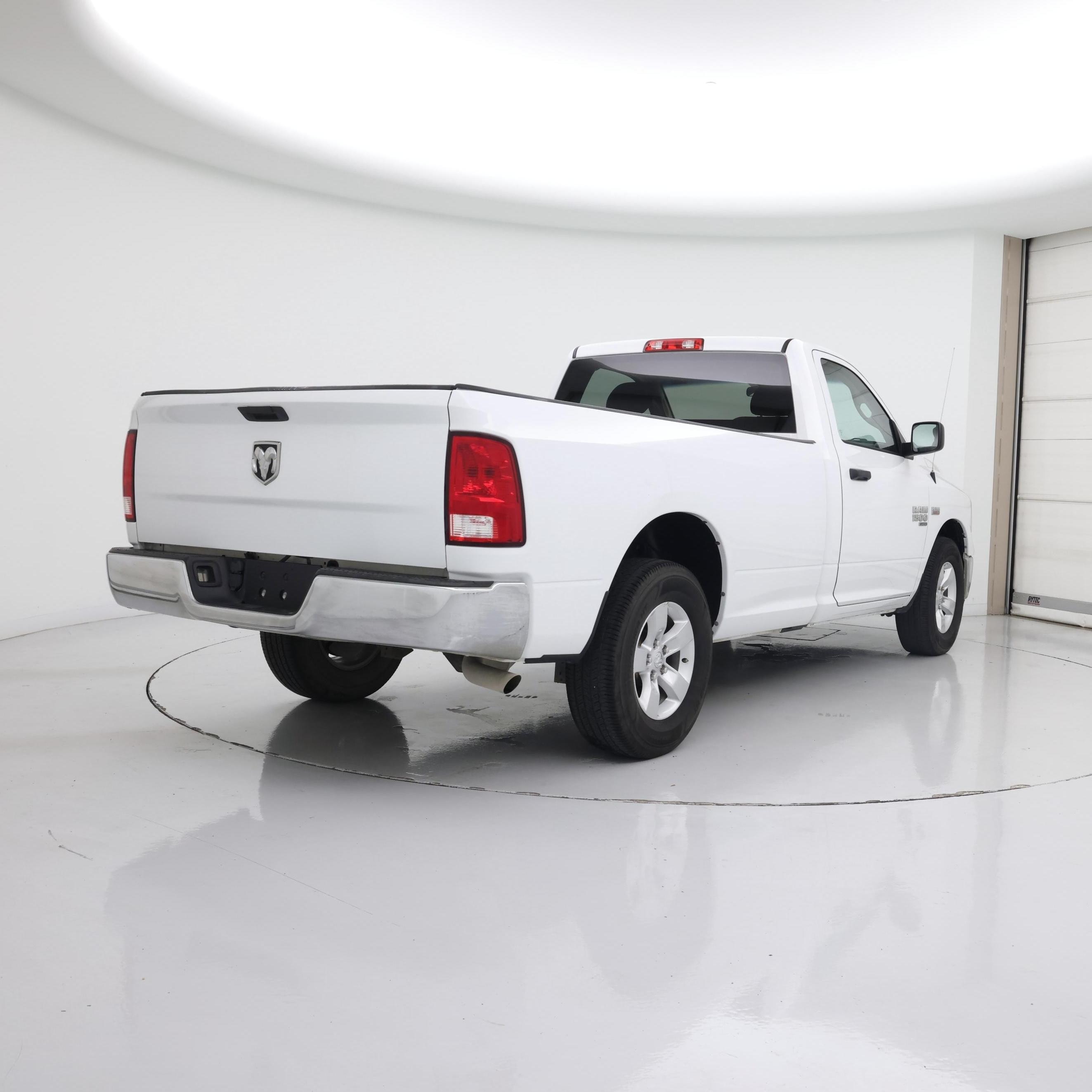 Thumbnail: 2021 RAM 1500 Classic - 8
