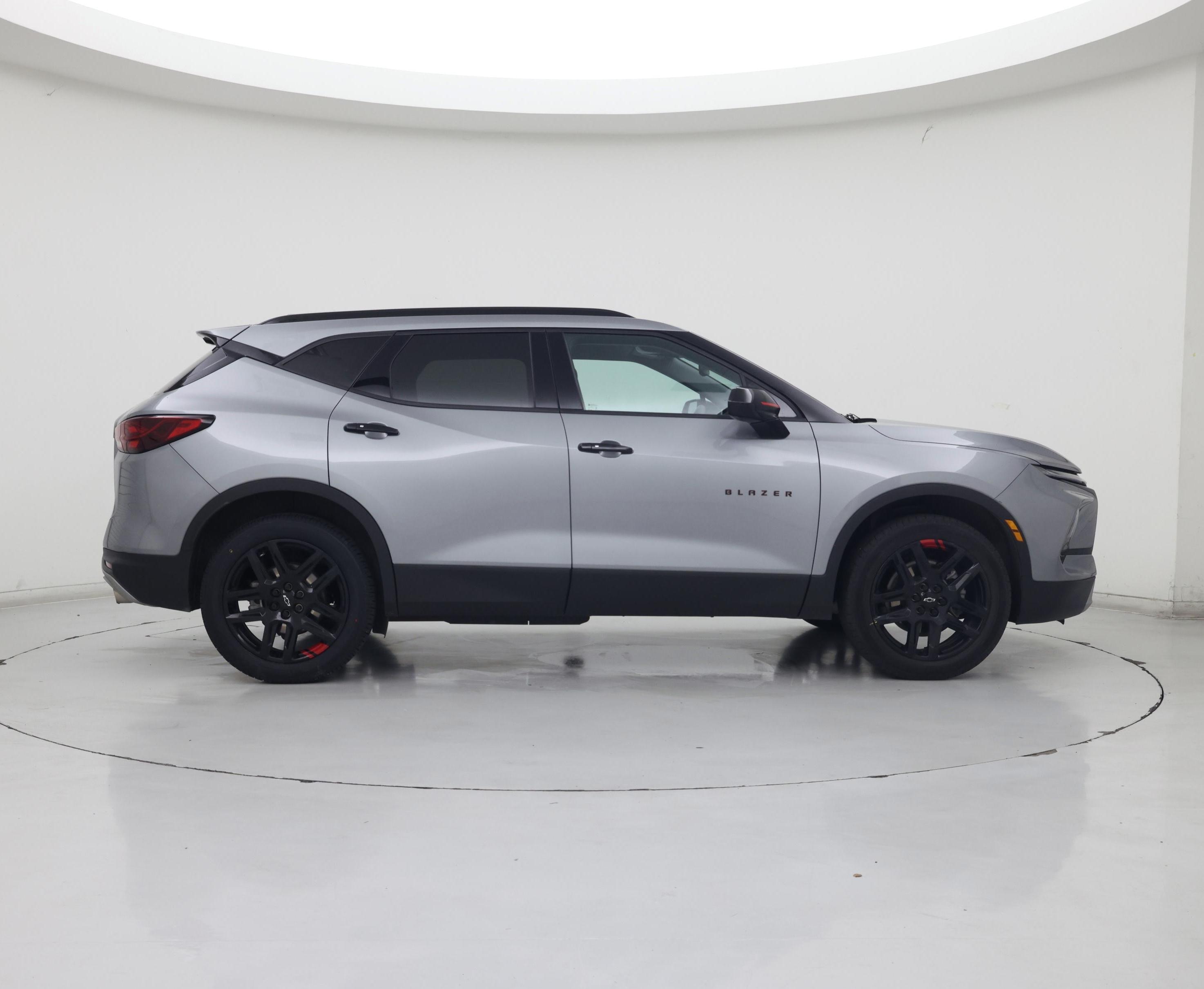 Thumbnail: 2023 Chevrolet Blazer - 7