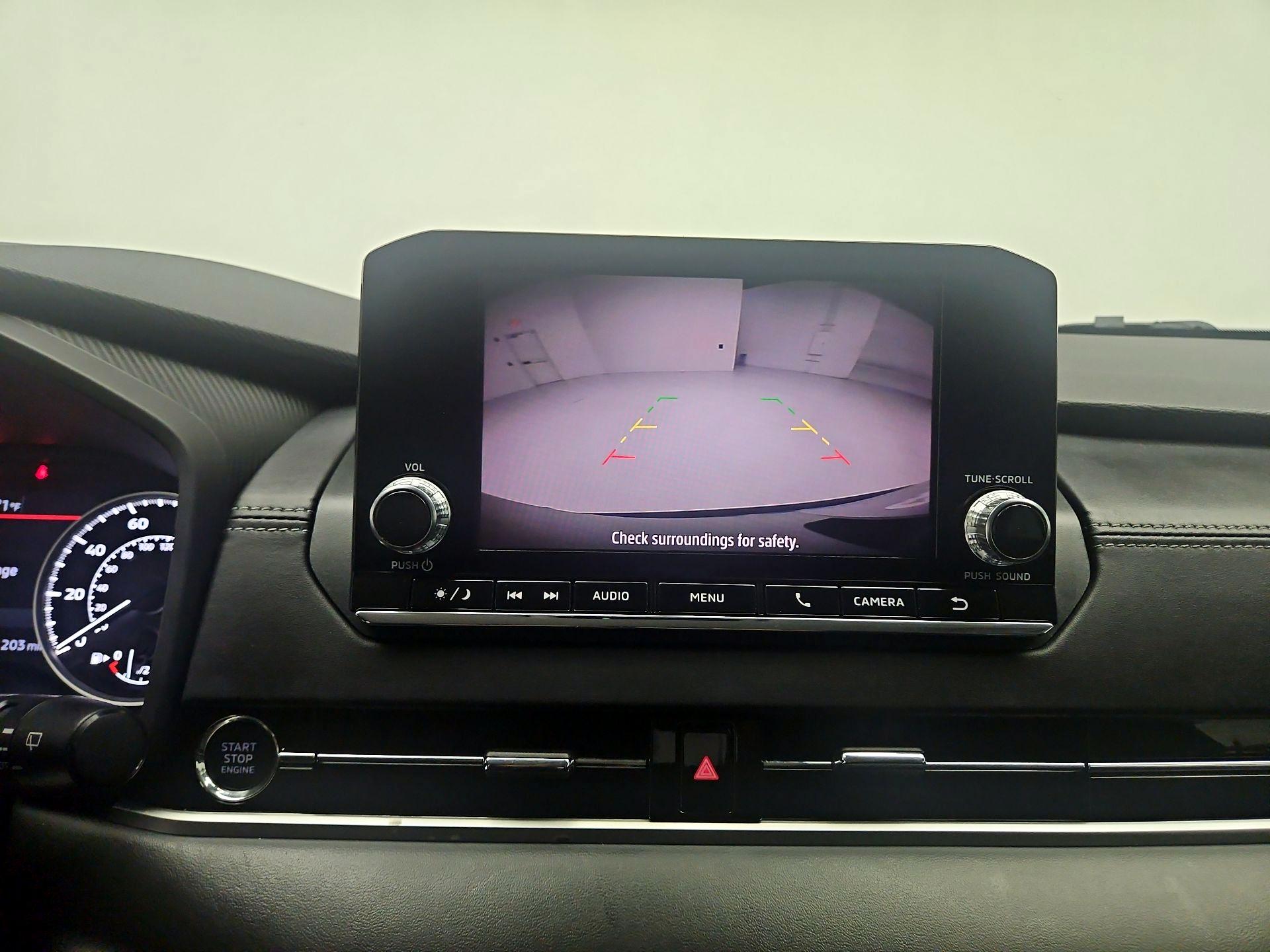 Thumbnail: 2023 Mitsubishi Outlander - 14