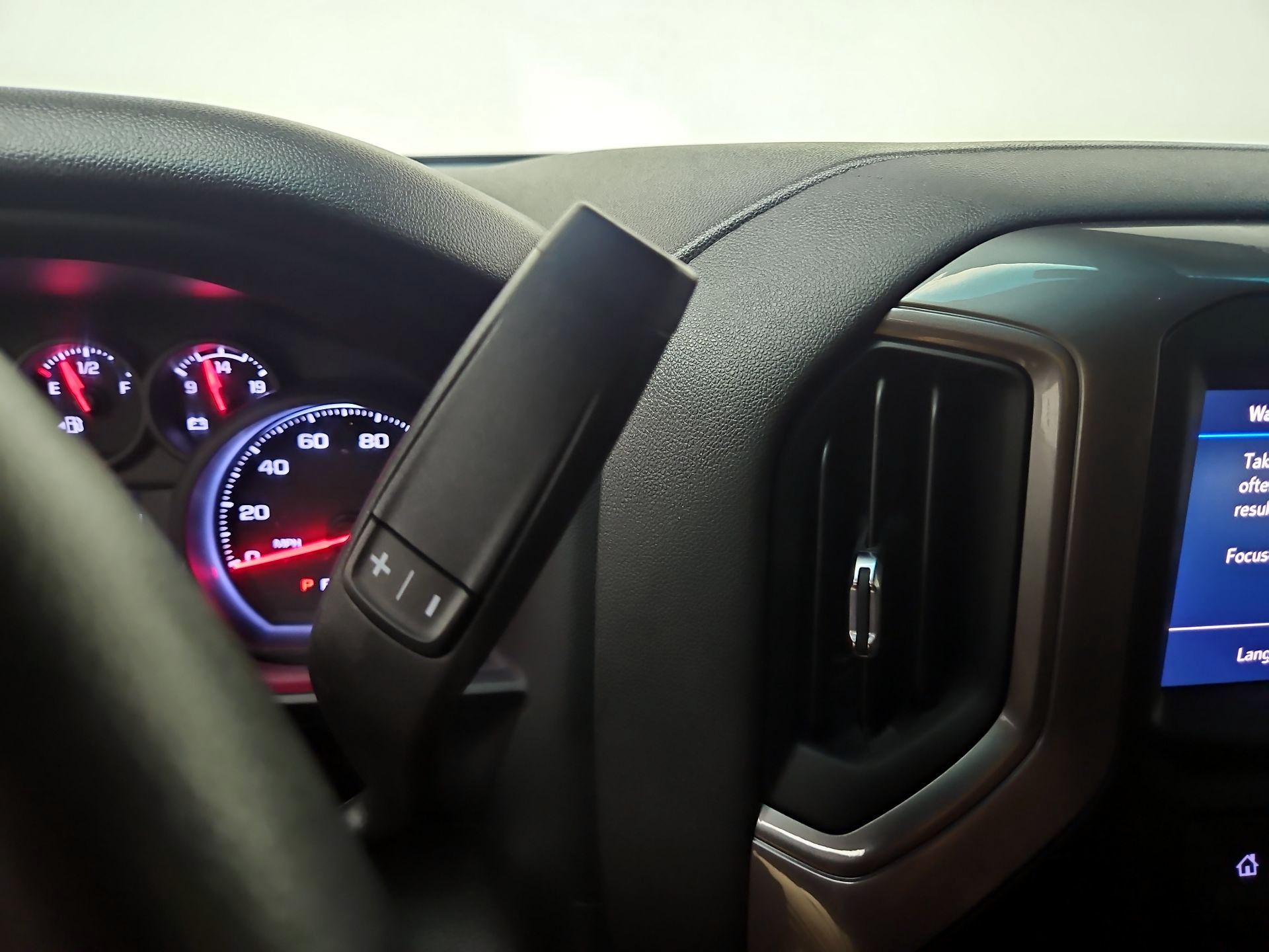 Thumbnail: 2022 Chevrolet Silverado 1500 - 17