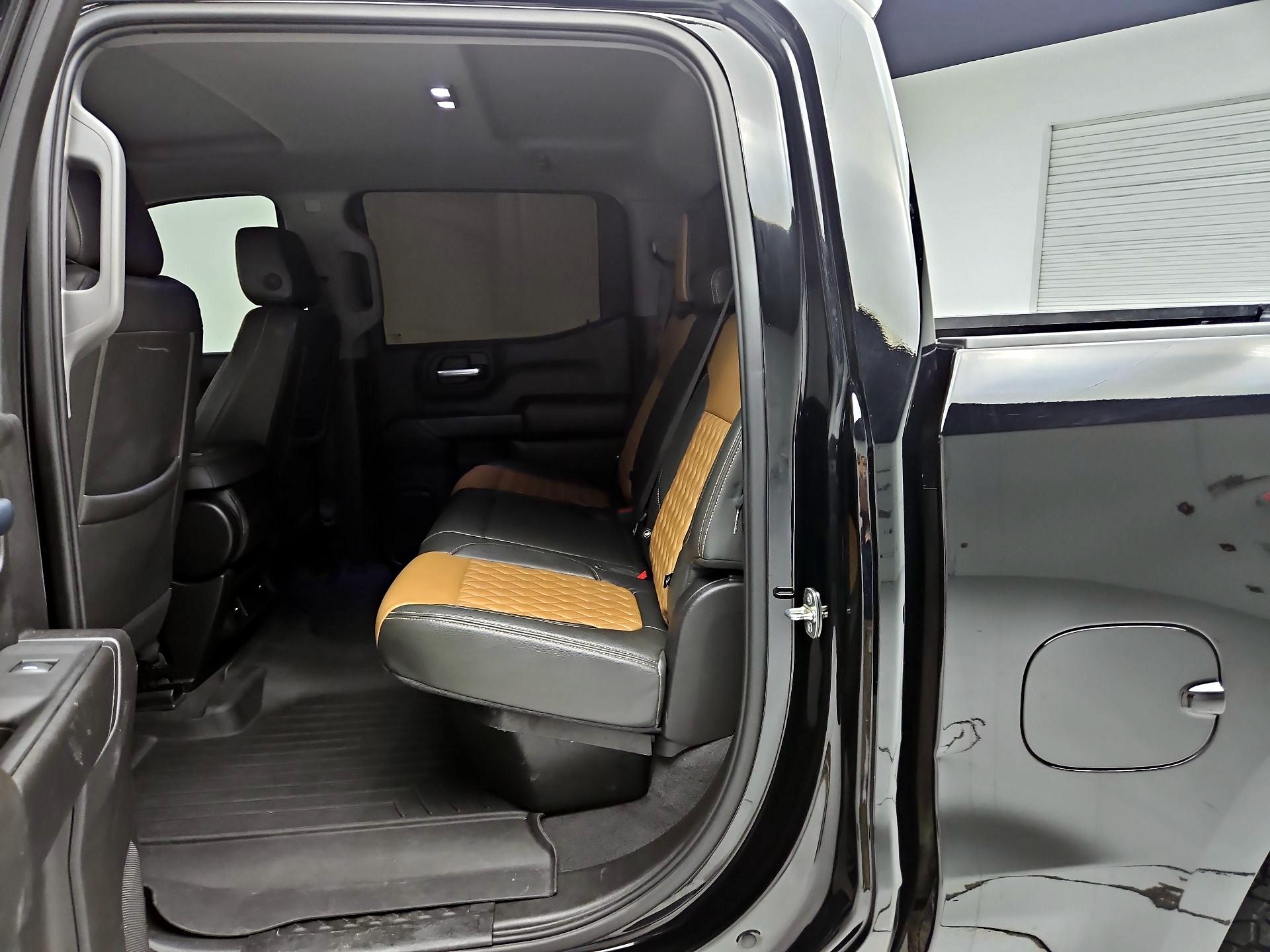 Thumbnail: 2022 Chevrolet Silverado 1500 - 19