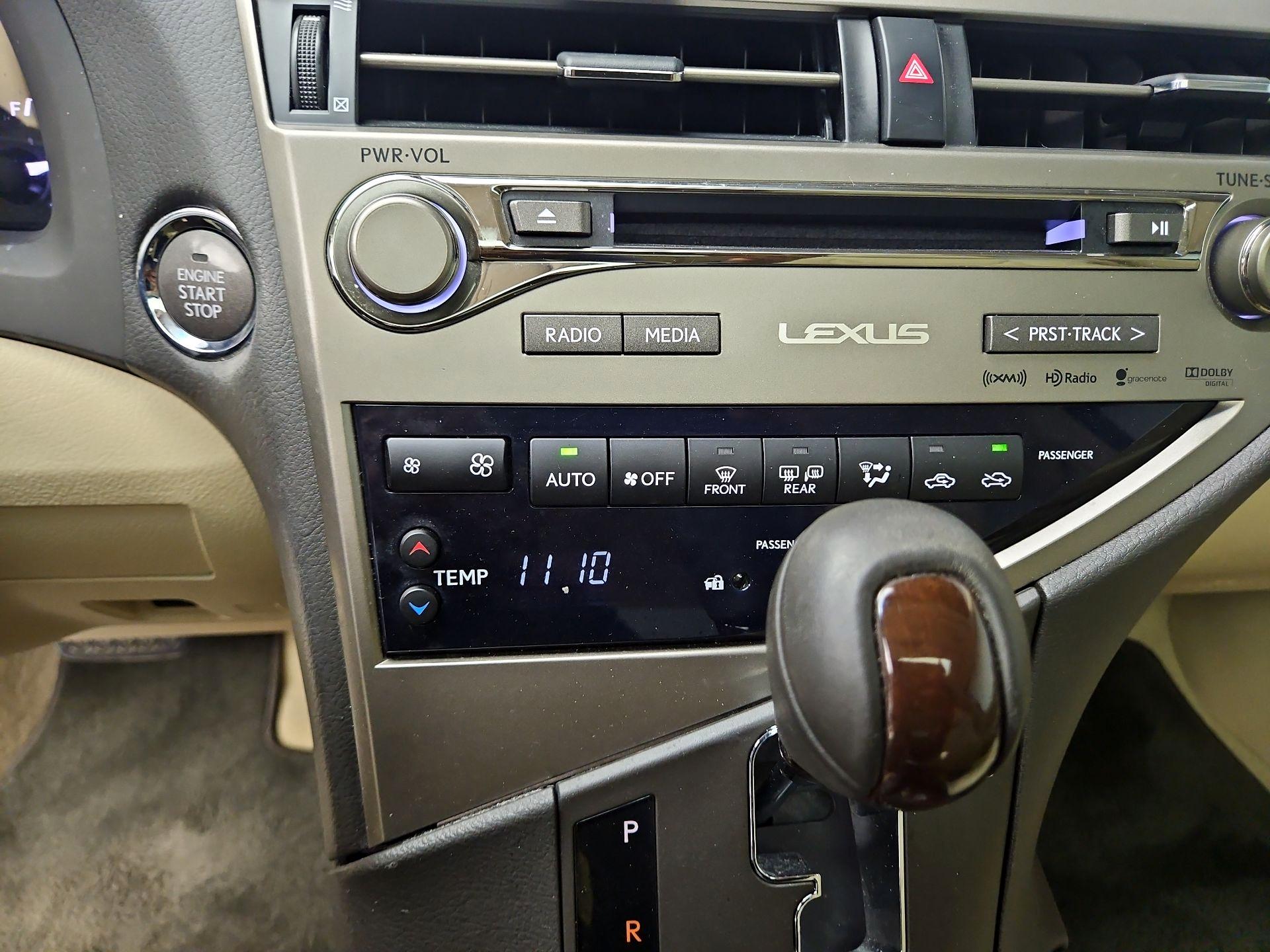 Thumbnail: 2015 Lexus RX - 16